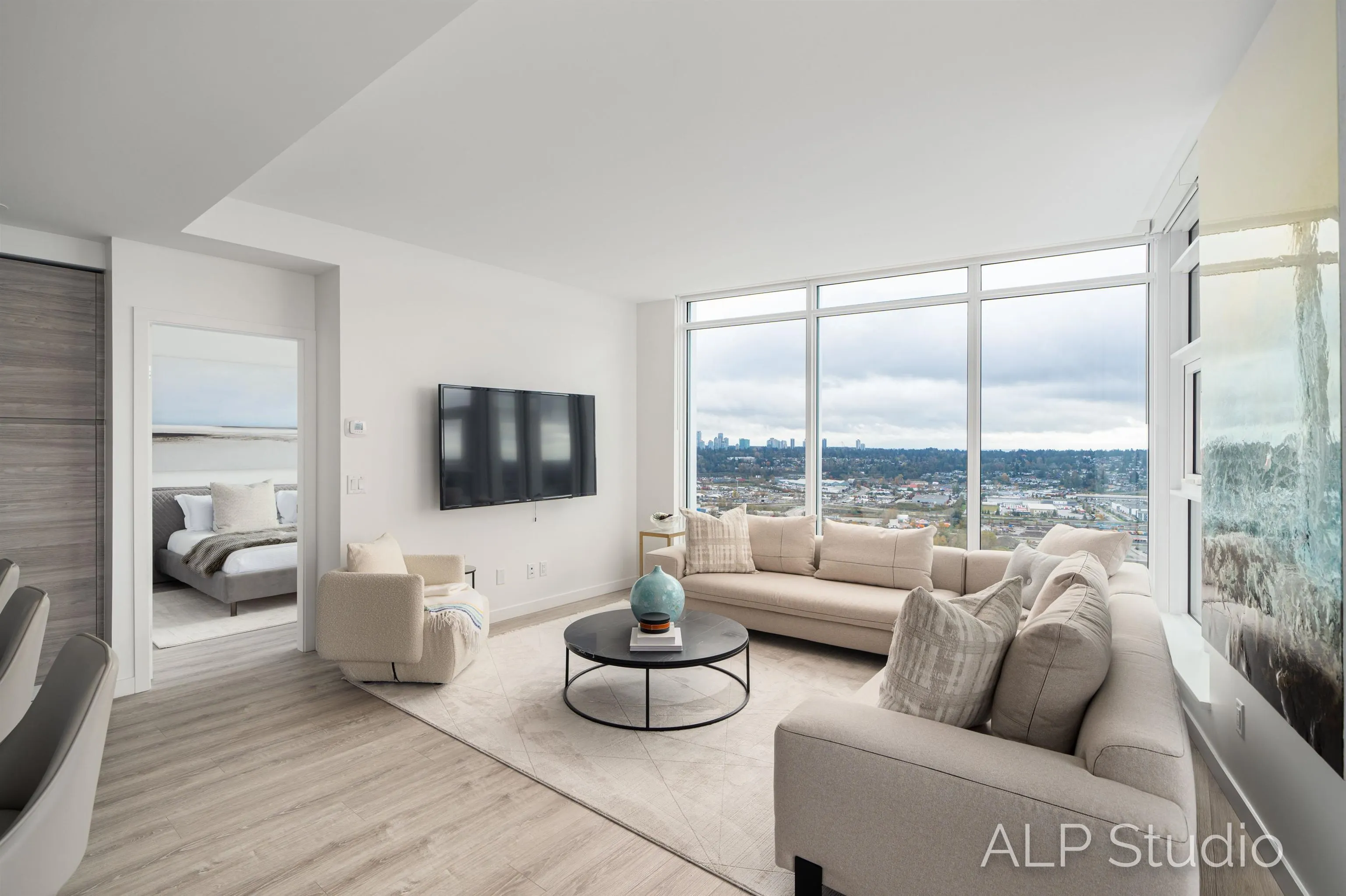 3708 680 Quayside Drive