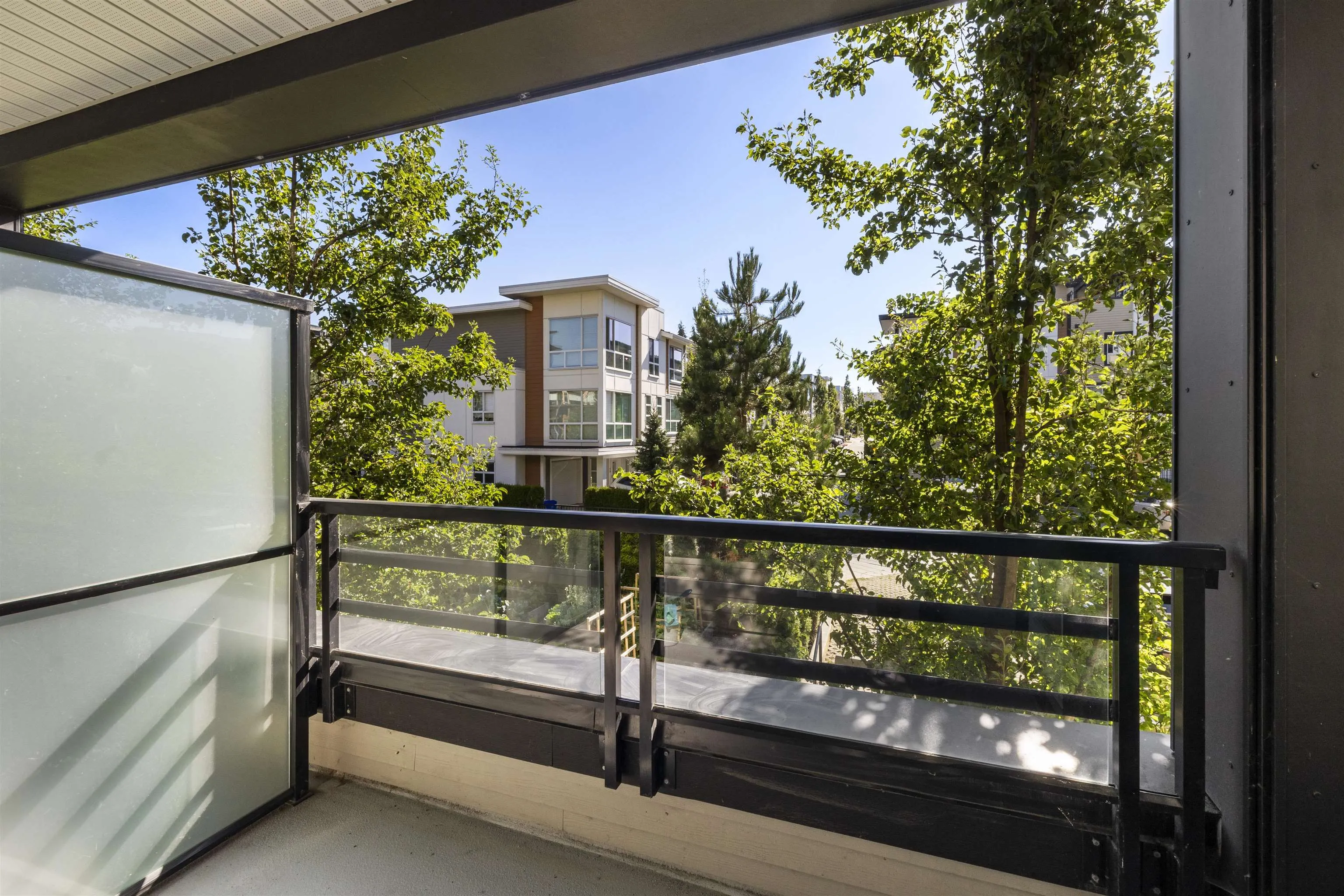 210 20829 77a Avenue