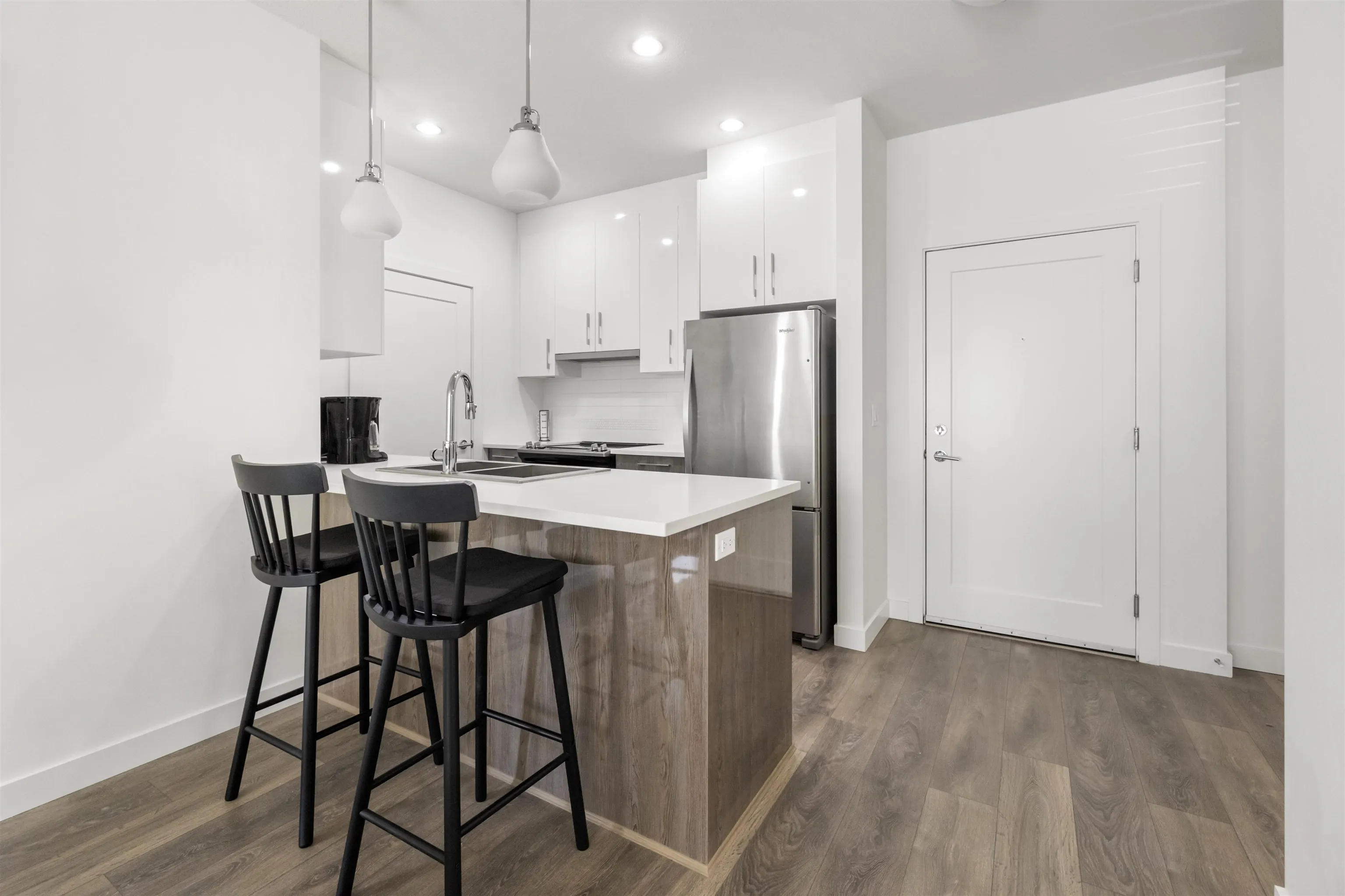 210 20829 77a Avenue