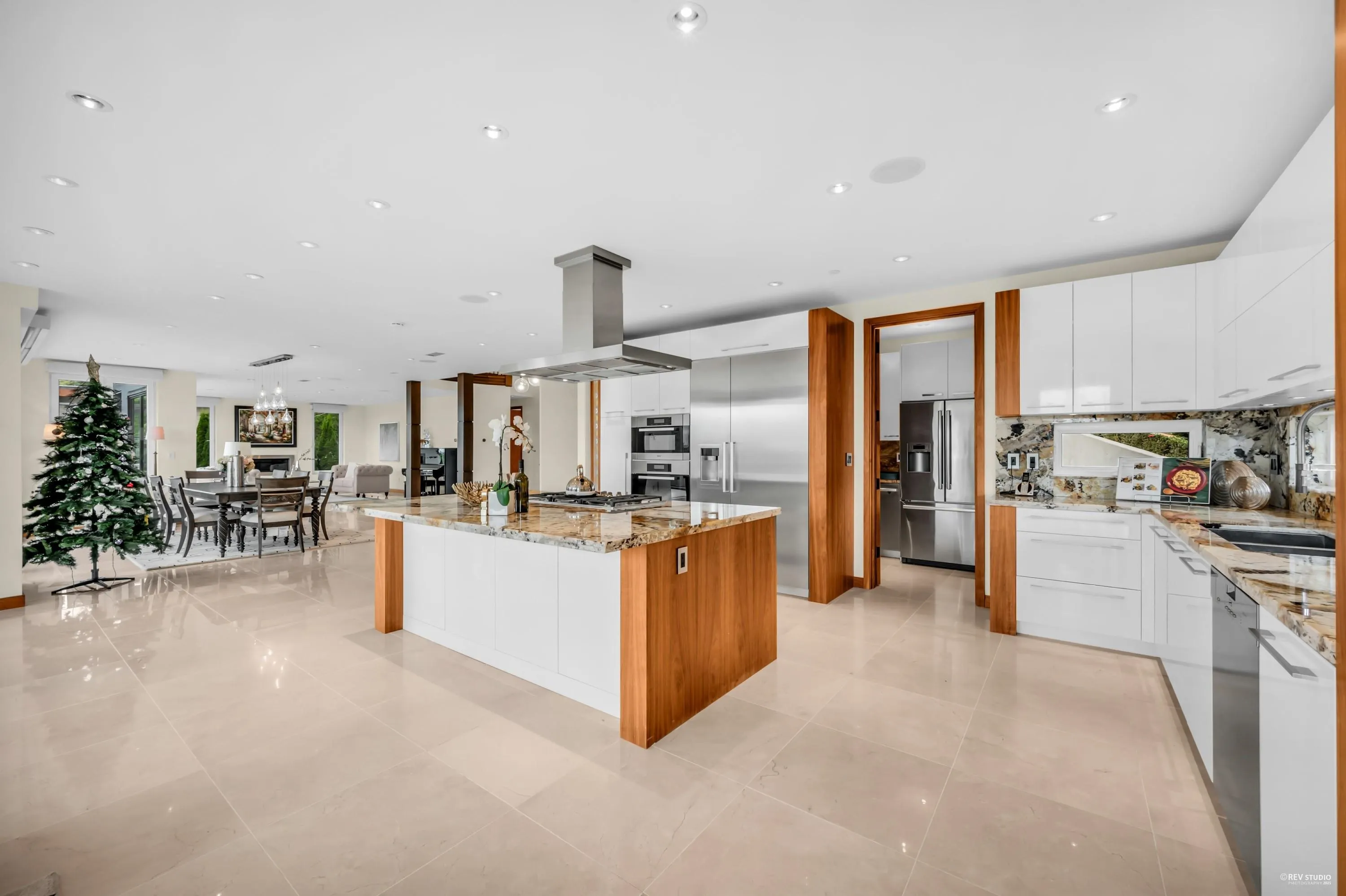 518 Ballantree Place