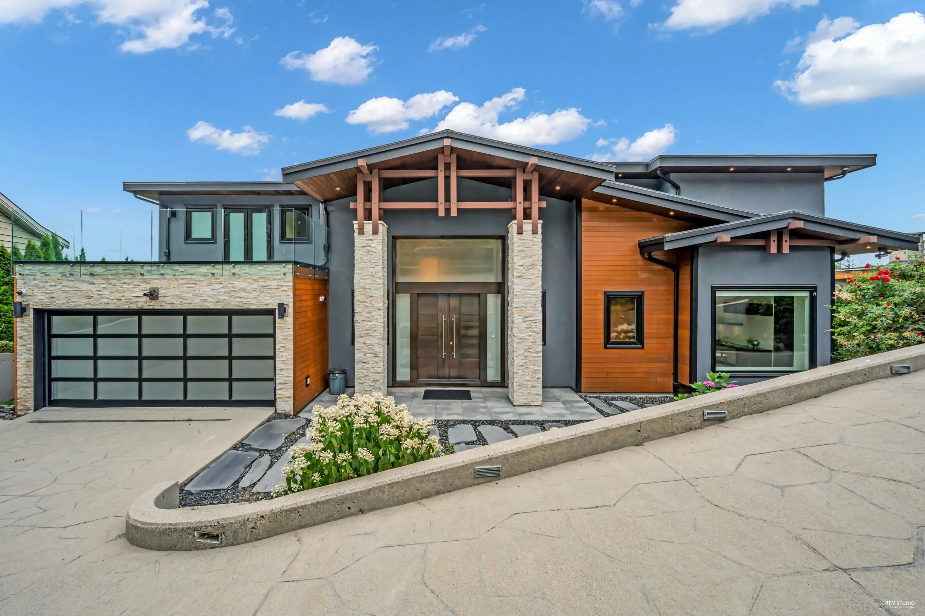 518 Ballantree Place