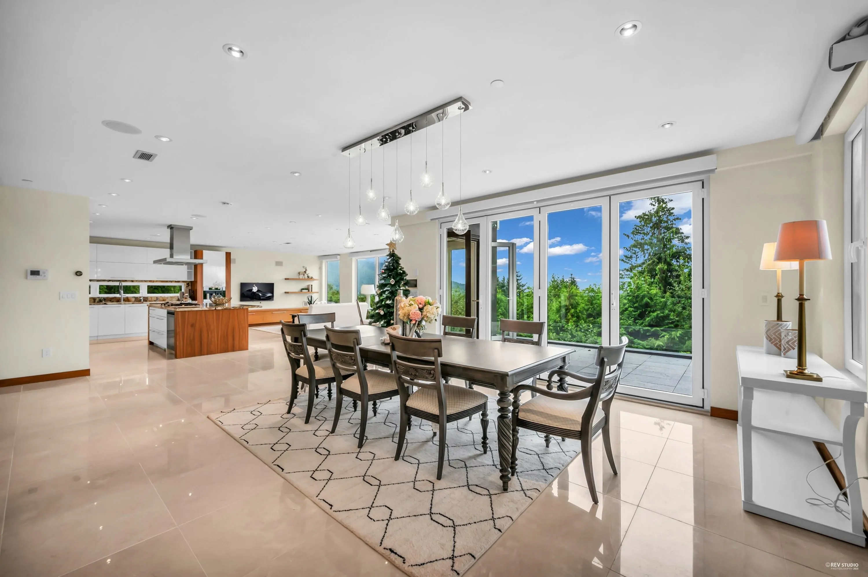 518 Ballantree Place