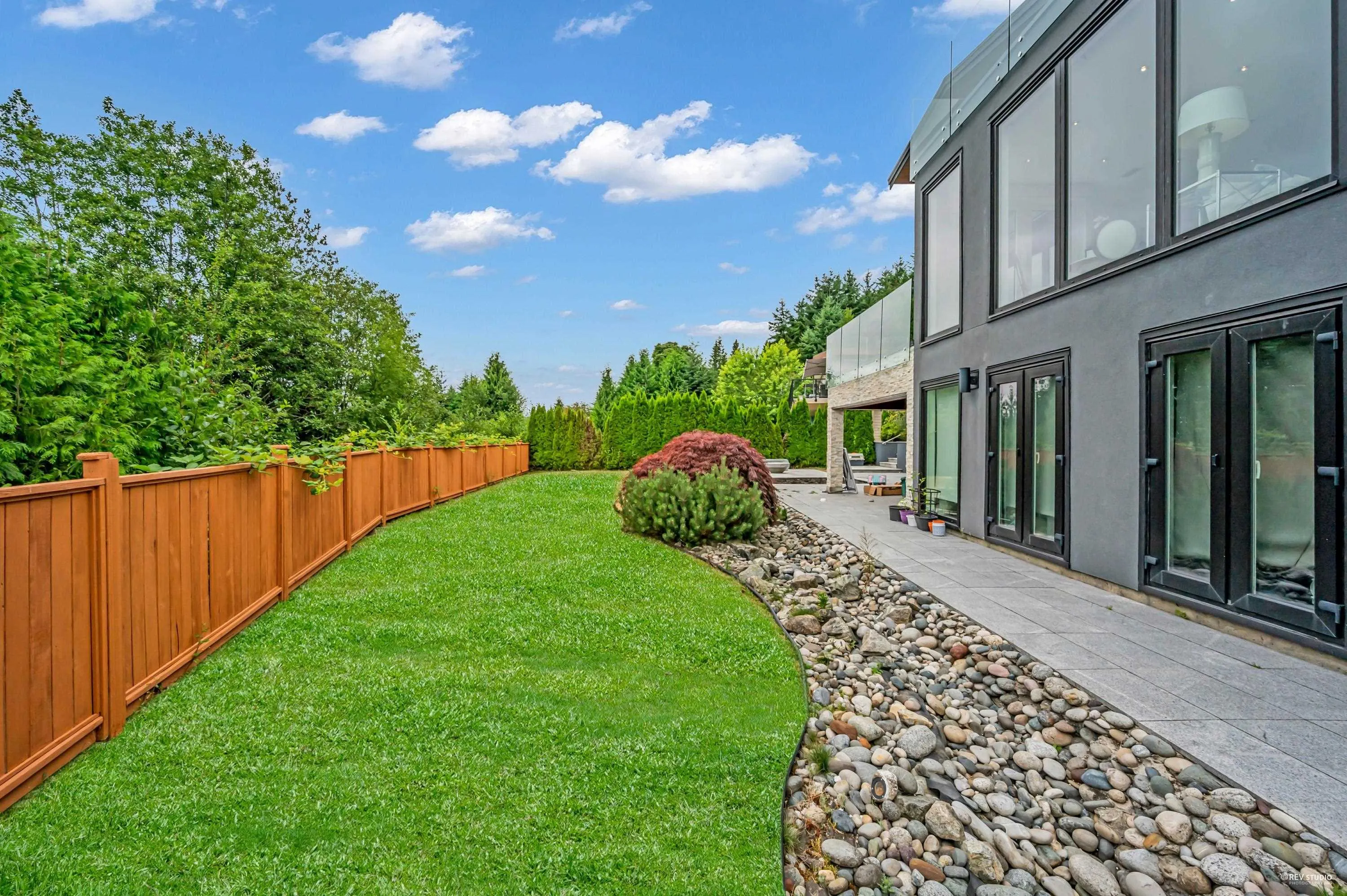 518 Ballantree Place