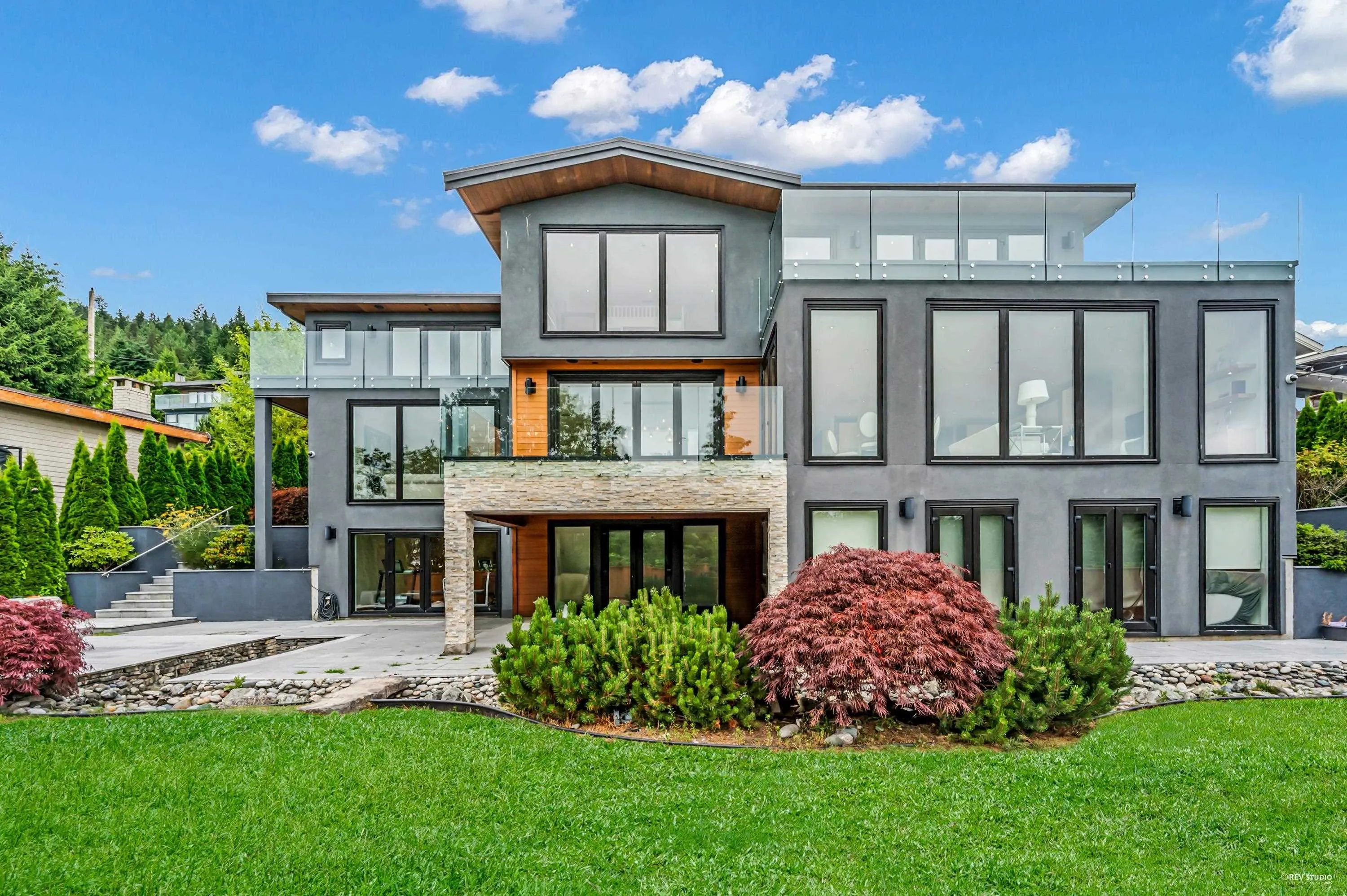 518 Ballantree Place
