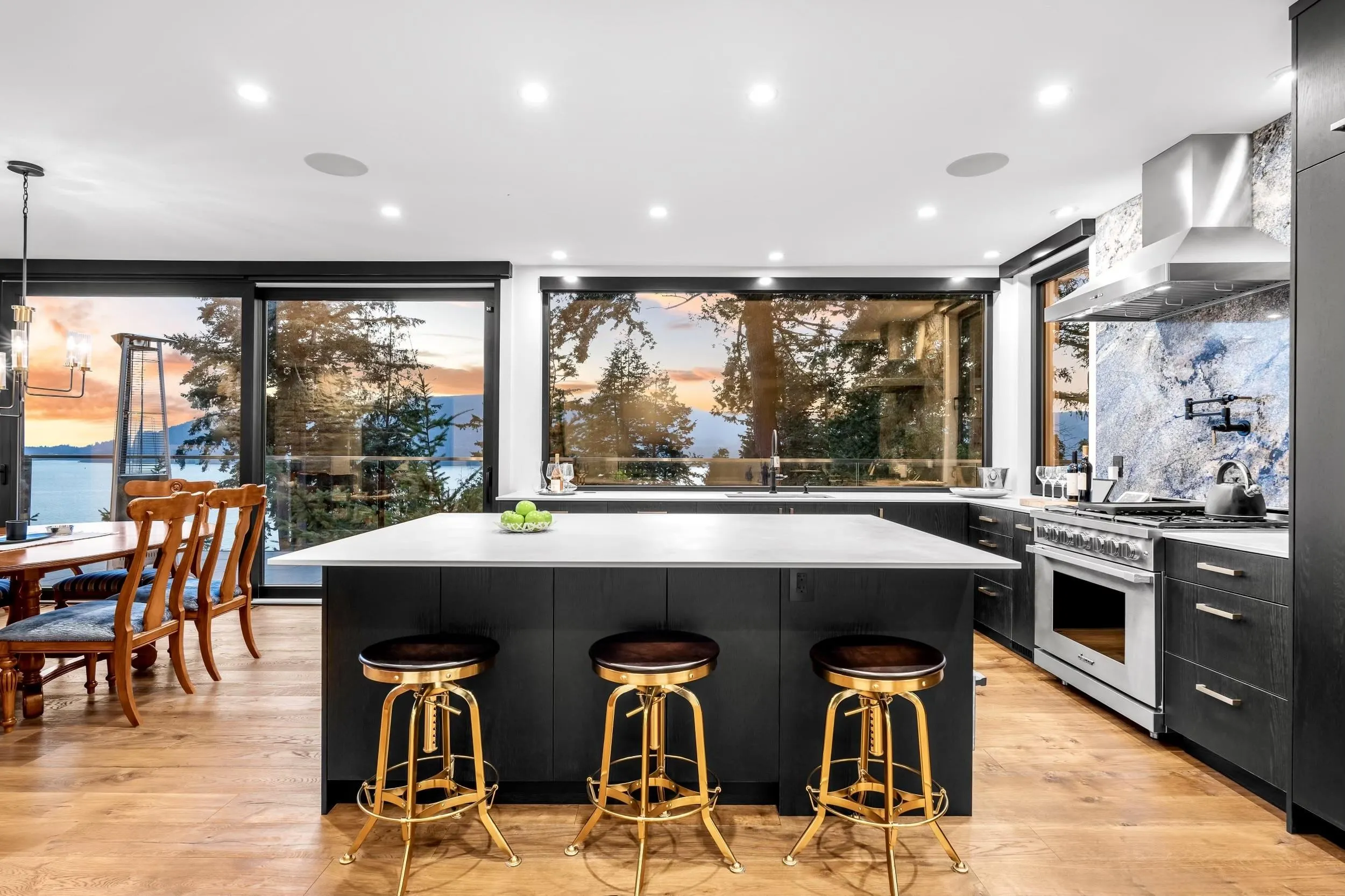 6224 St. Georges Place