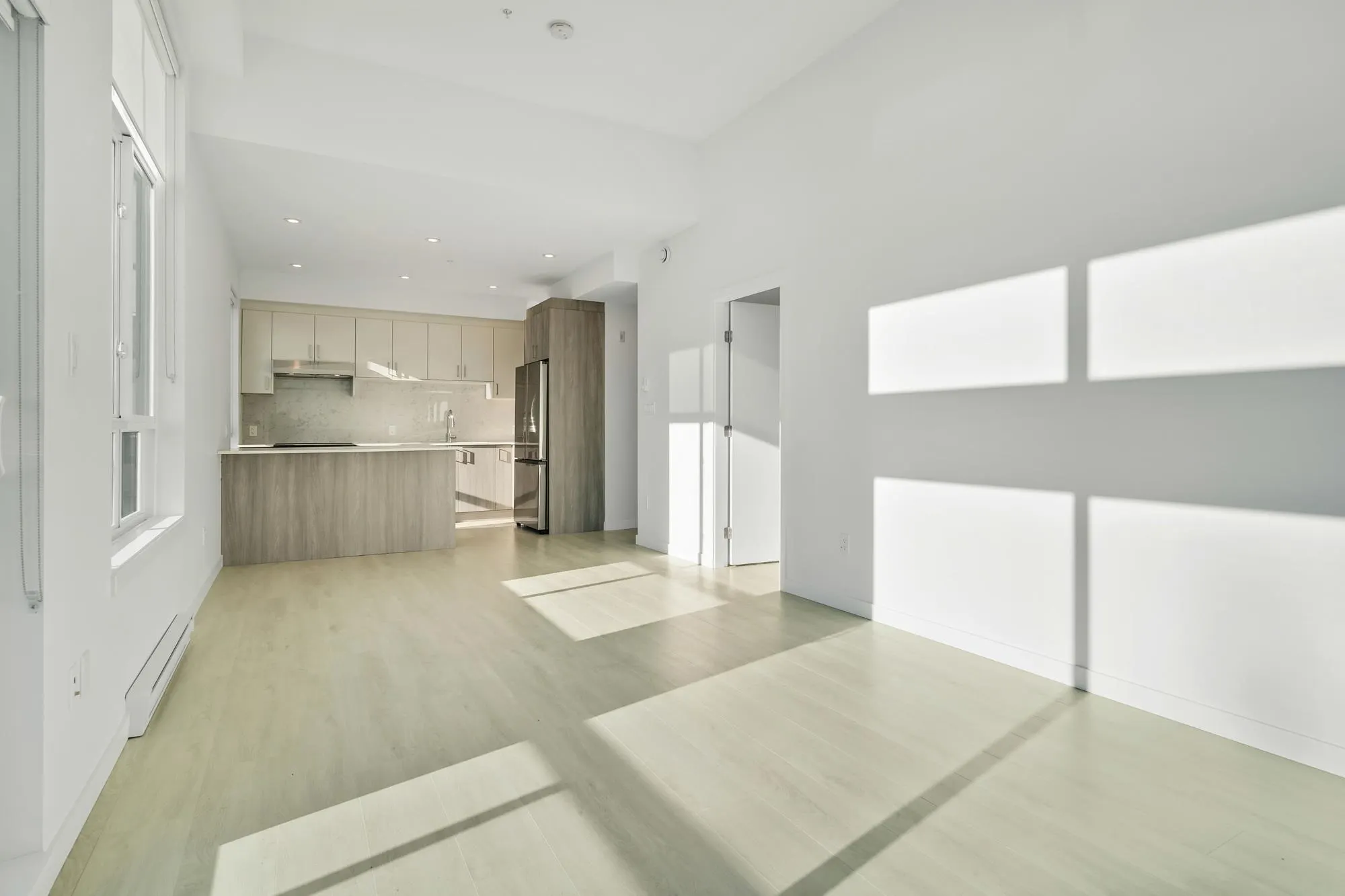 E616 13858 108 Avenue