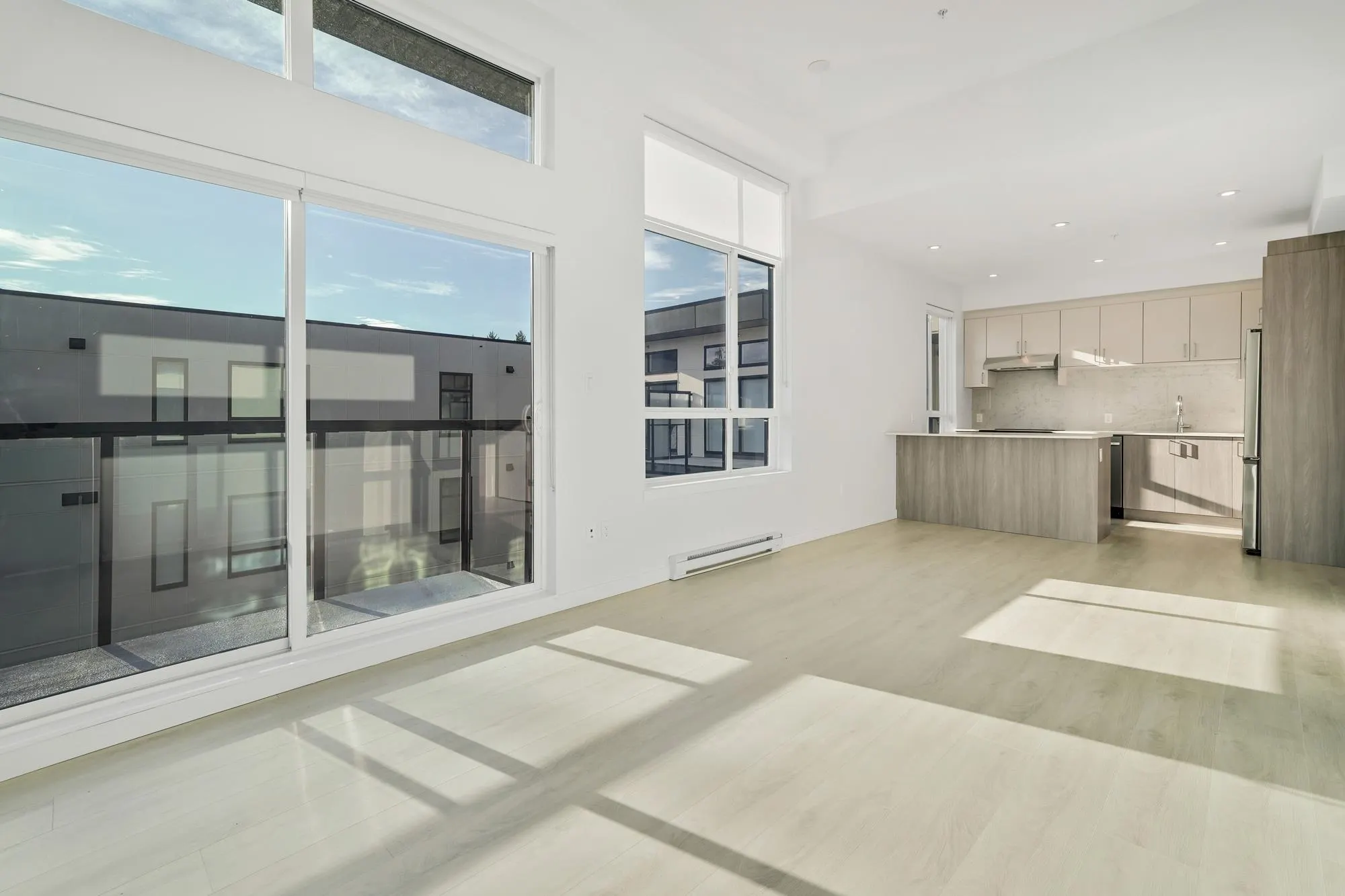 E616 13858 108 Avenue