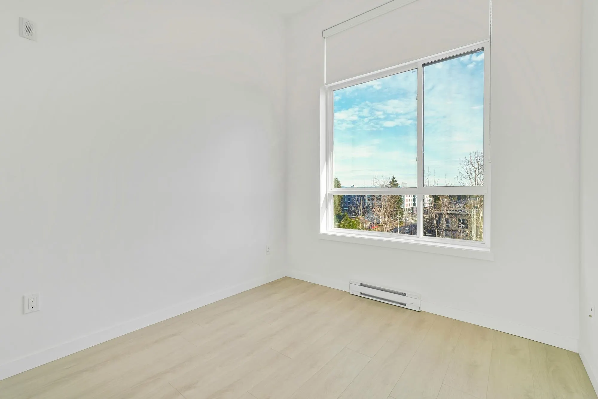 E616 13858 108 Avenue