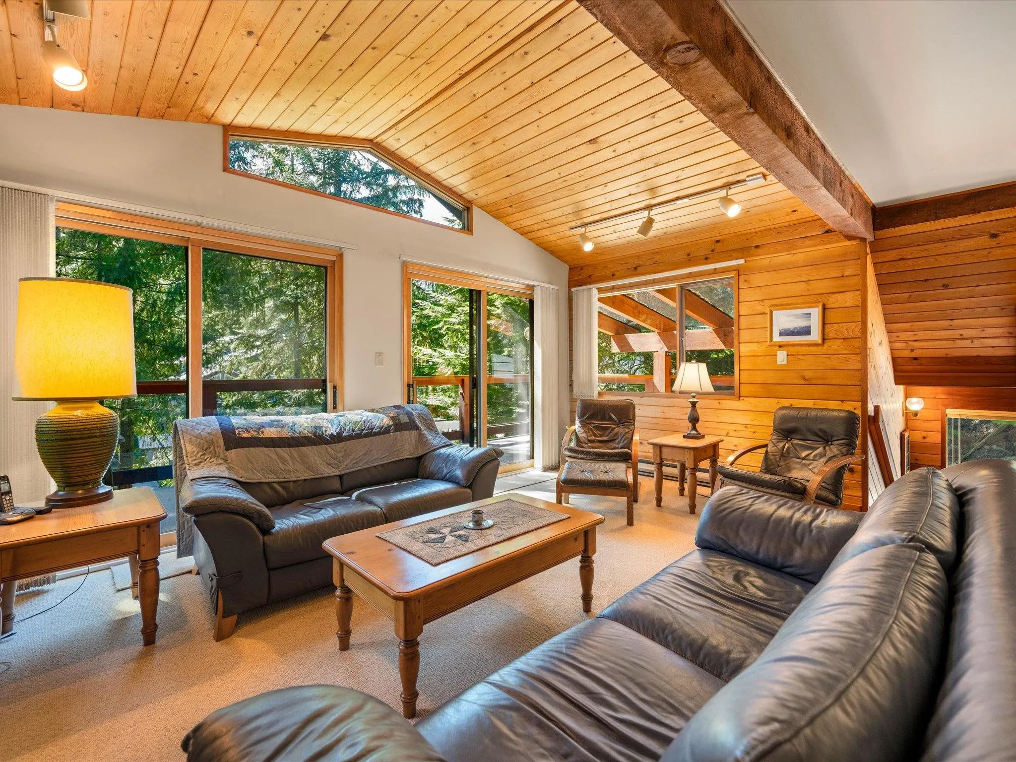 3353 Panorama Ridge