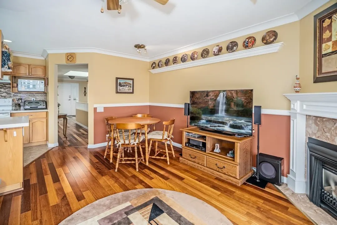 70 31406 Upper Maclure Road