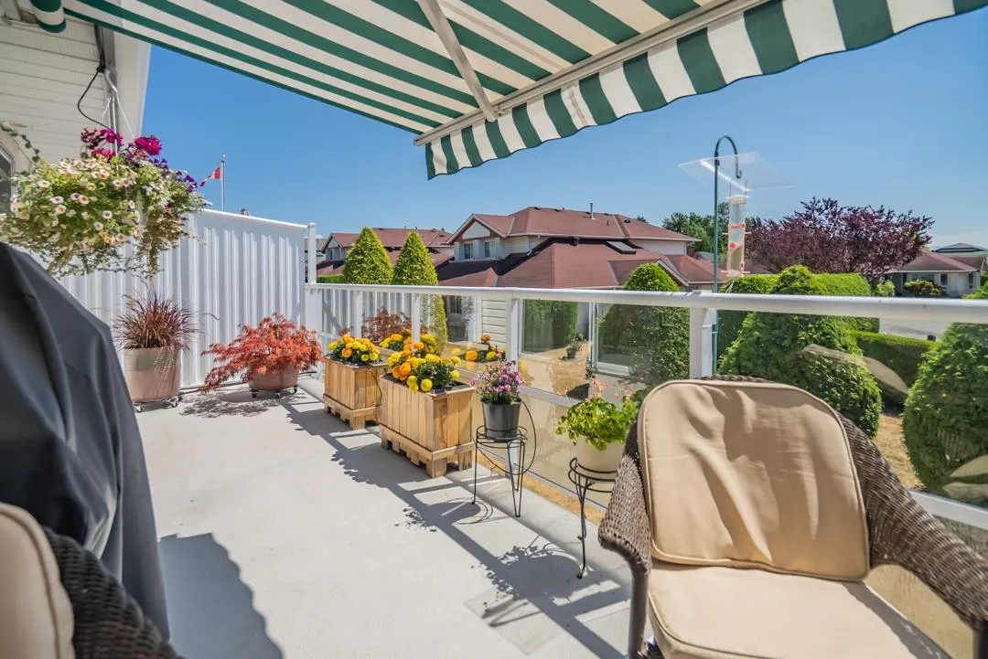70 31406 Upper Maclure Road