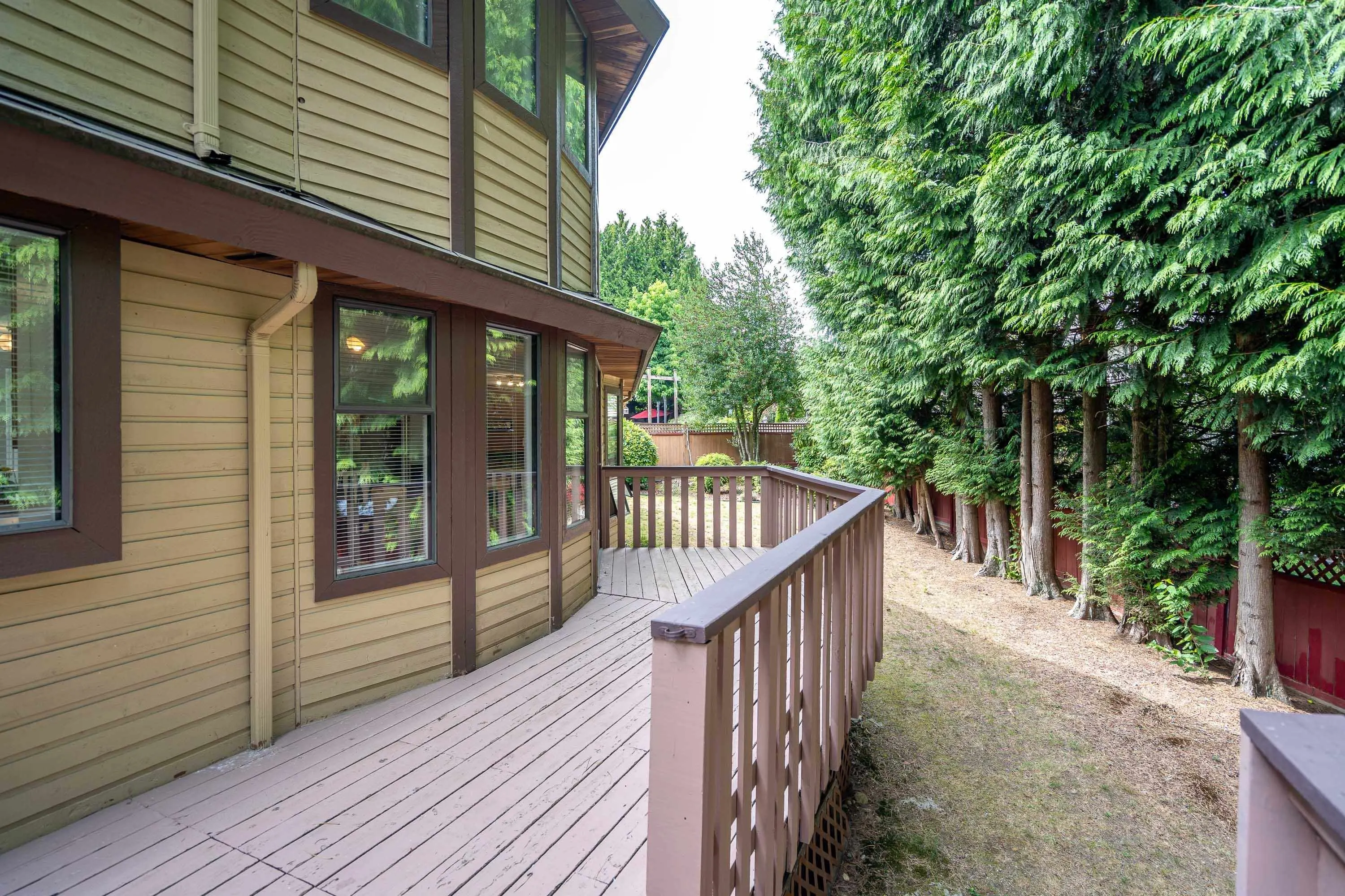 16675 Mapletree Close