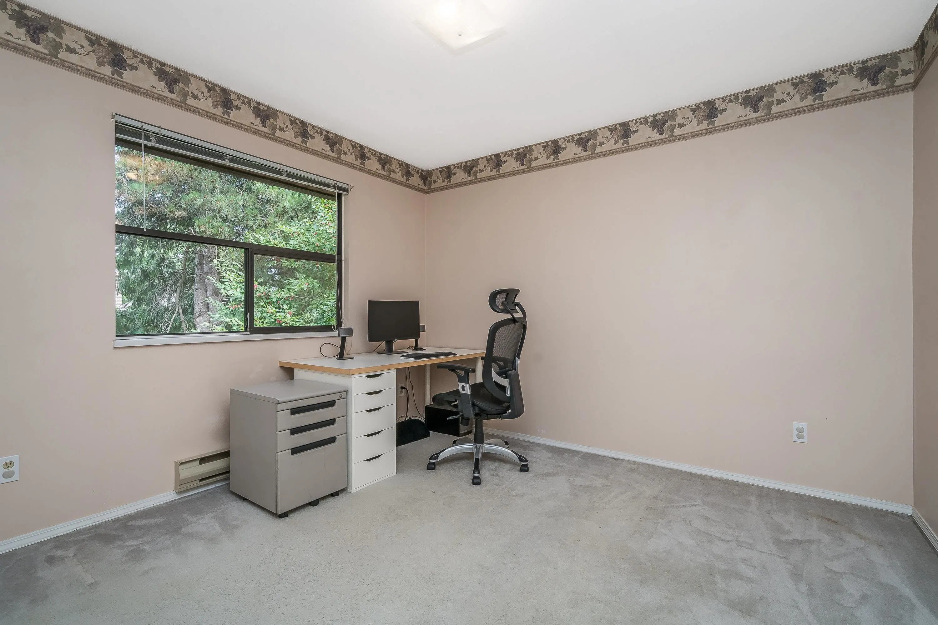 16675 Mapletree Close