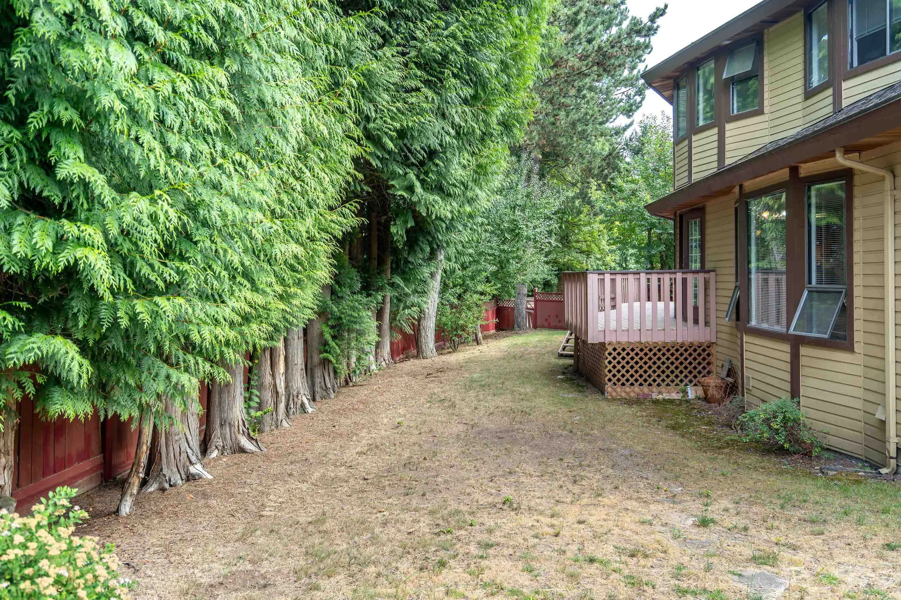 16675 Mapletree Close