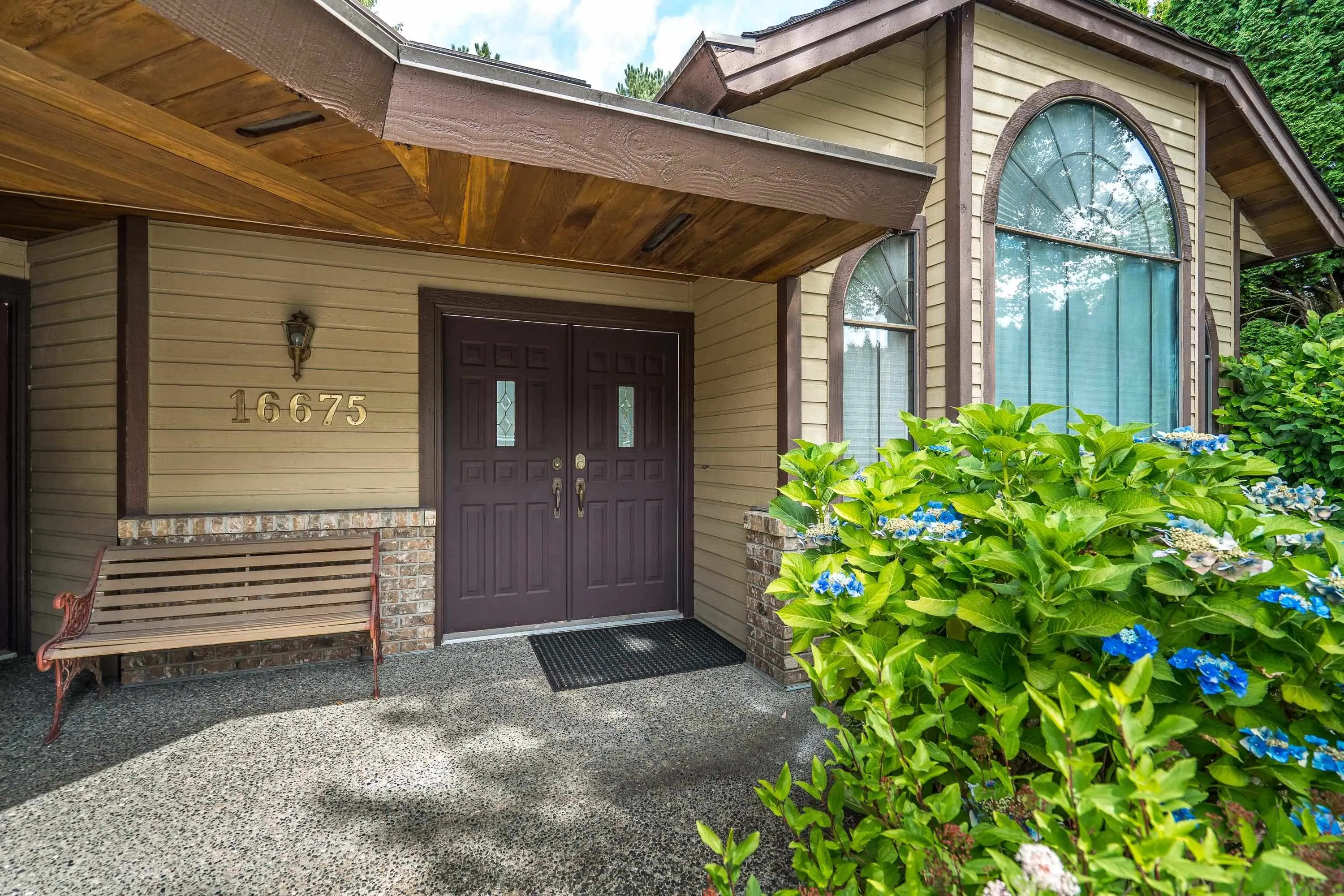 16675 Mapletree Close