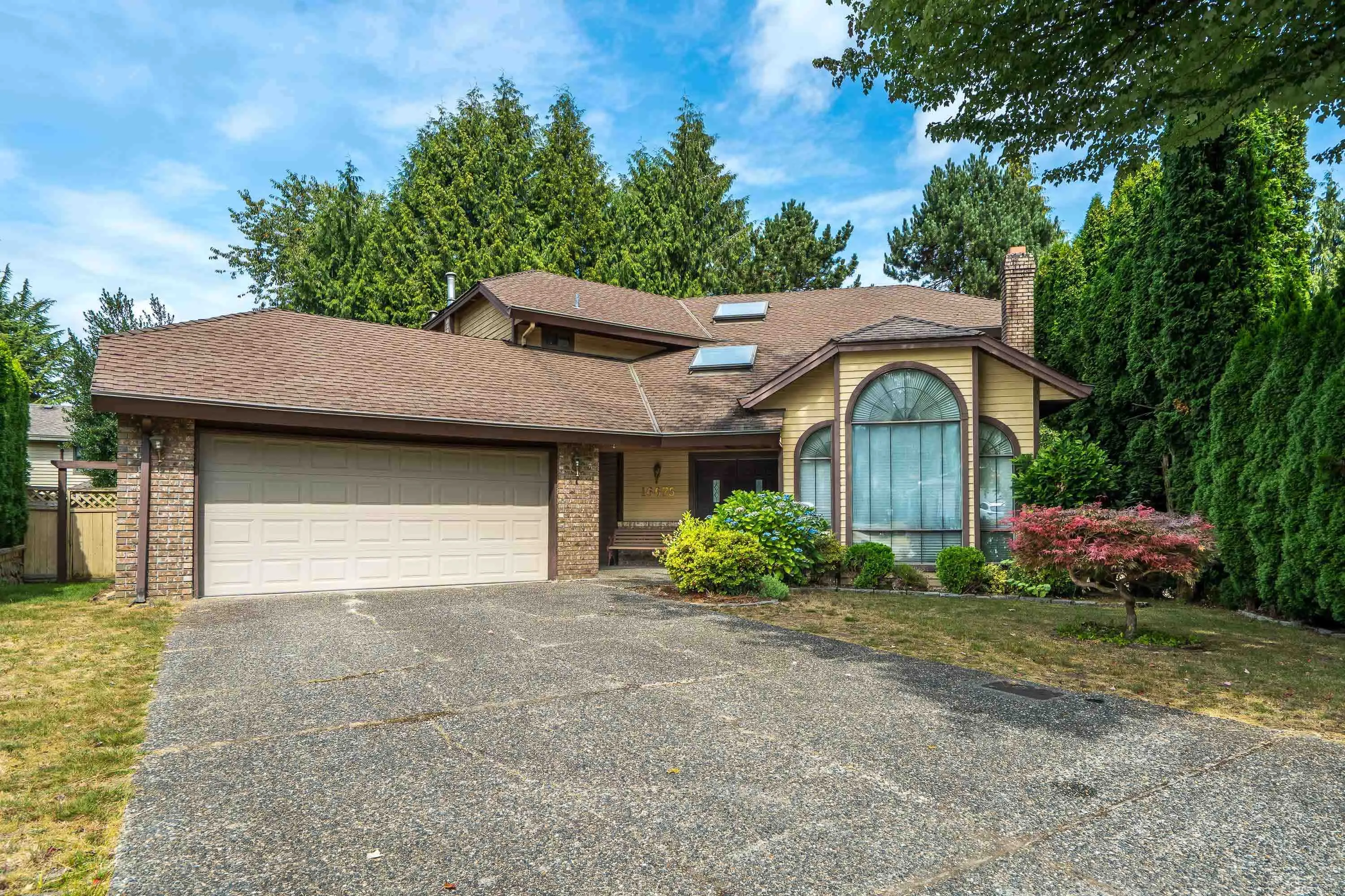 16675 Mapletree Close
