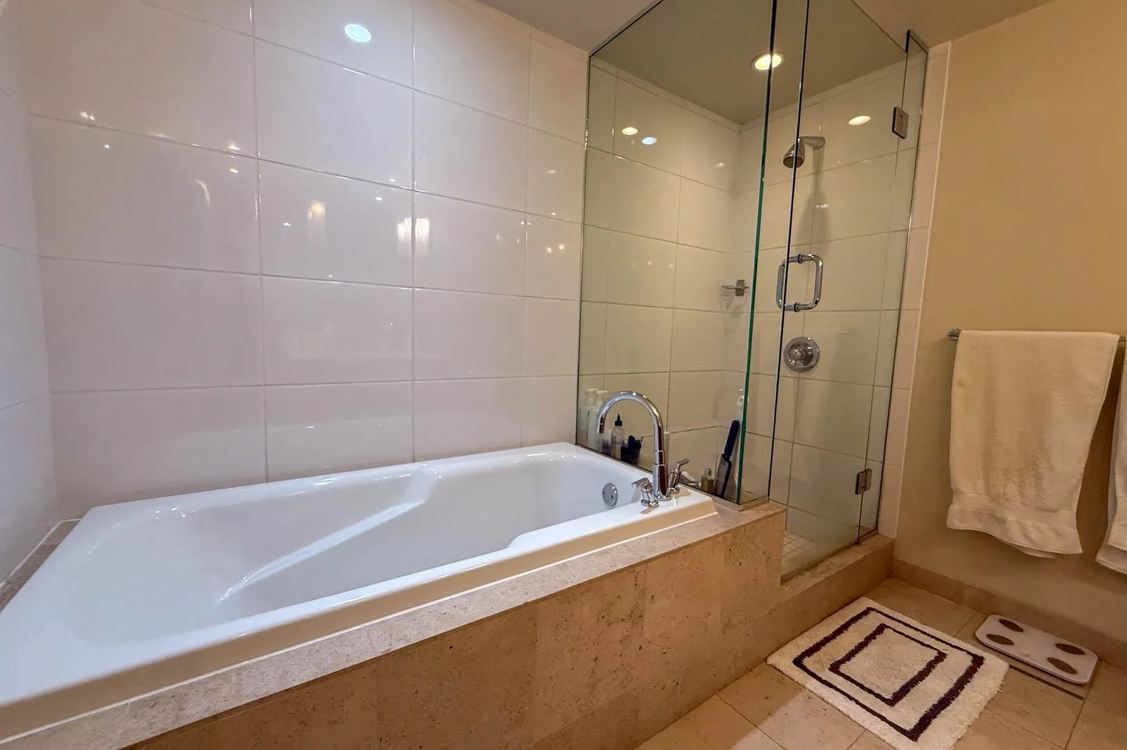 1504 1205 W Hastings Street