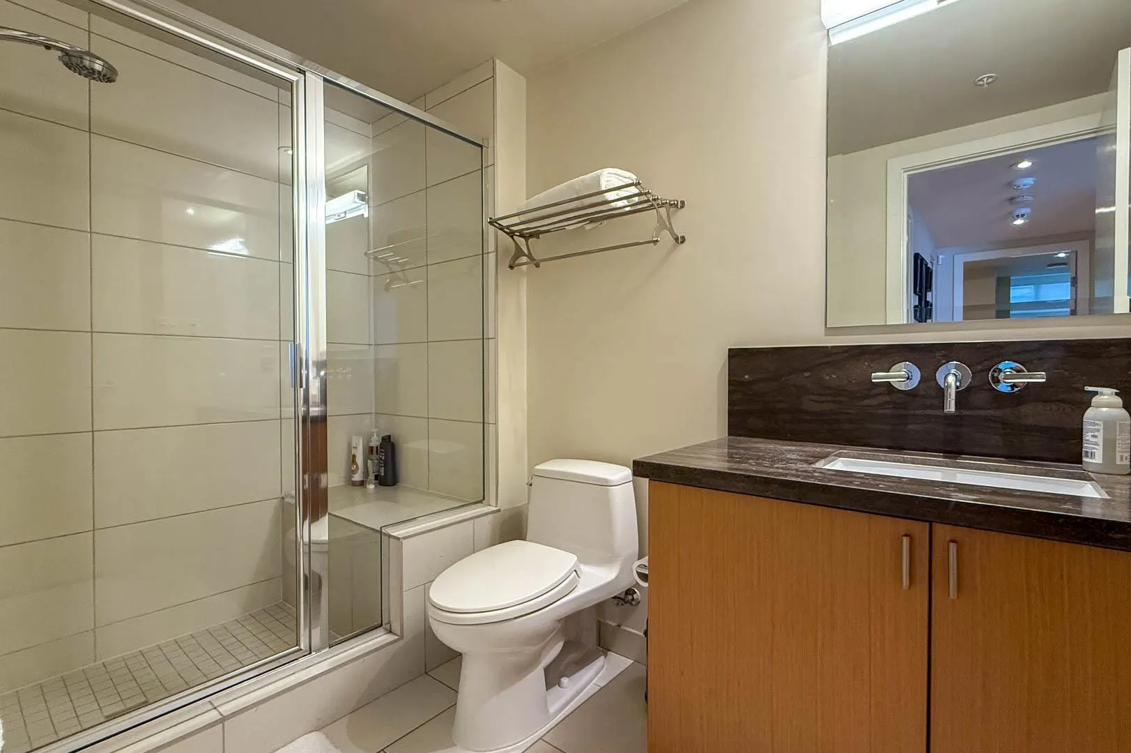 1504 1205 W Hastings Street