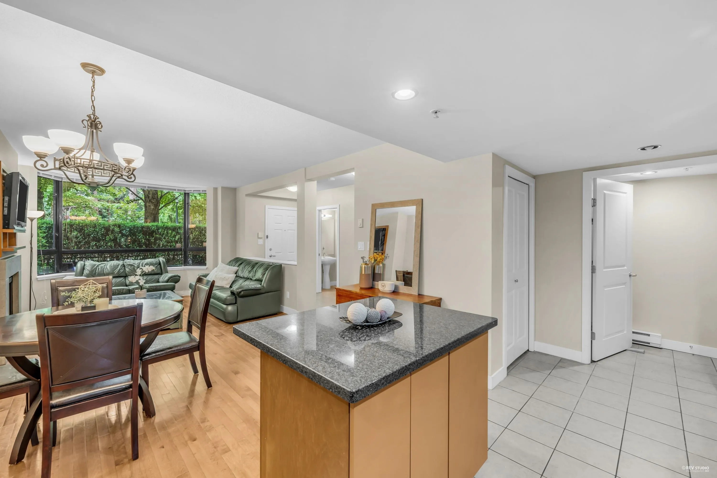 8 9133 Hemlock Drive