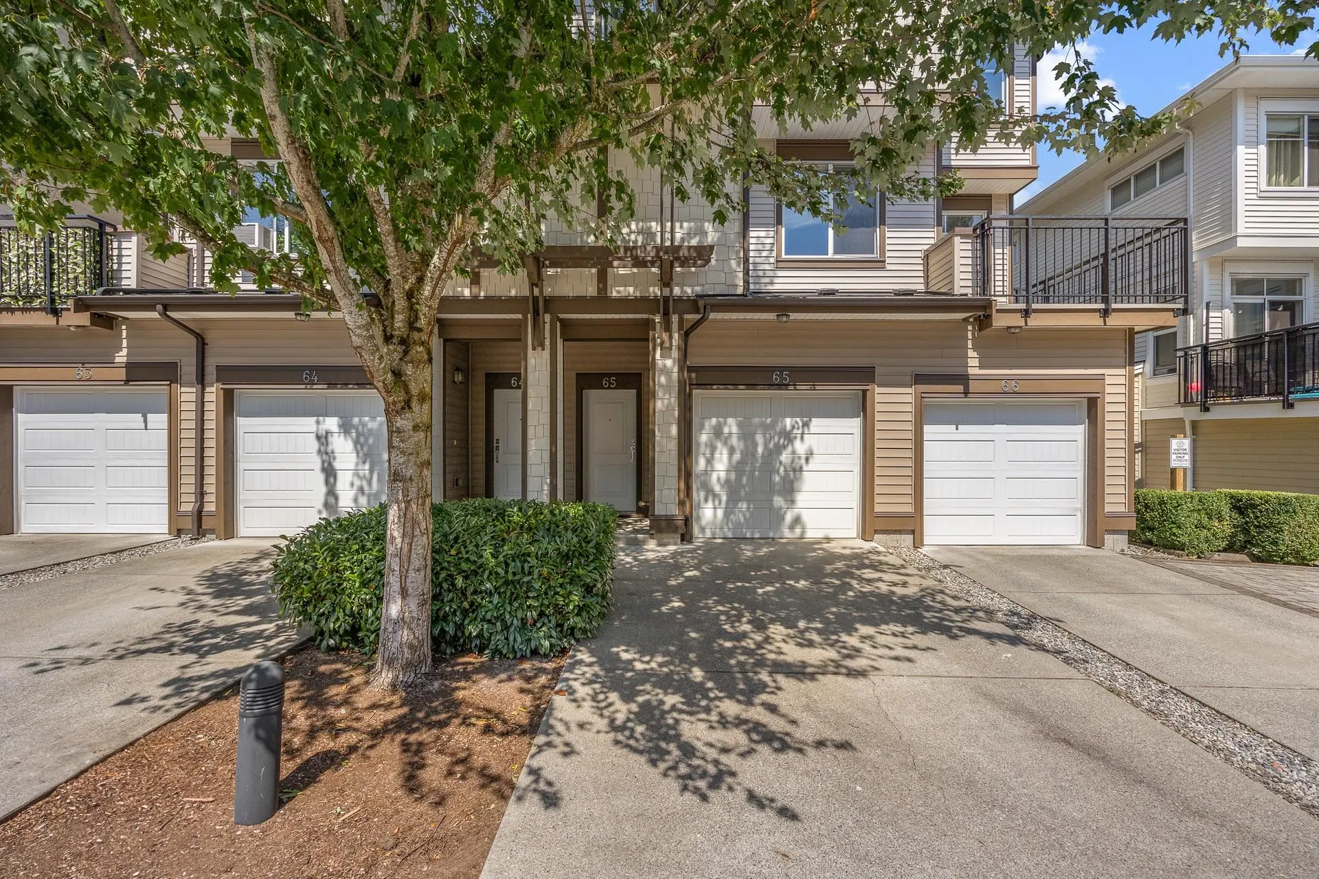 65 19433 68 Street