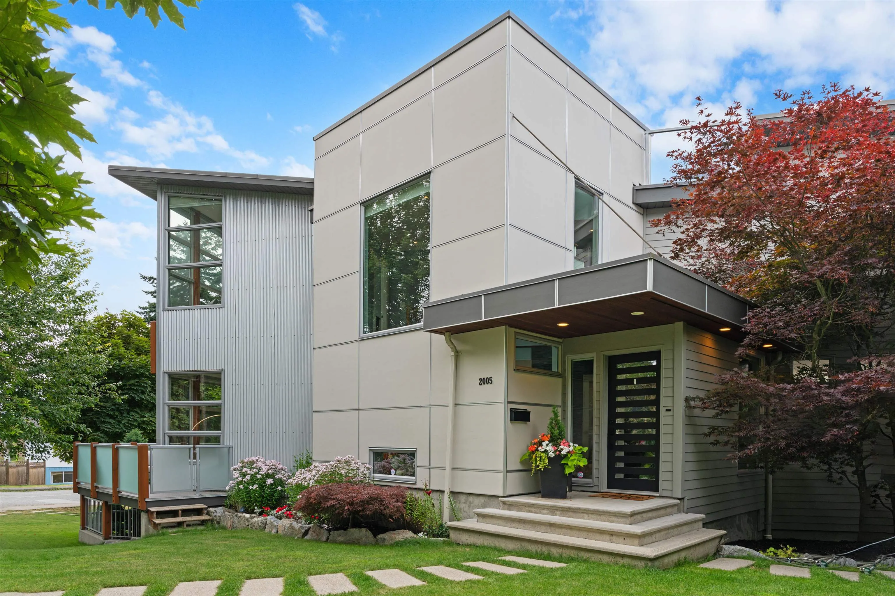 2005 Larson Road