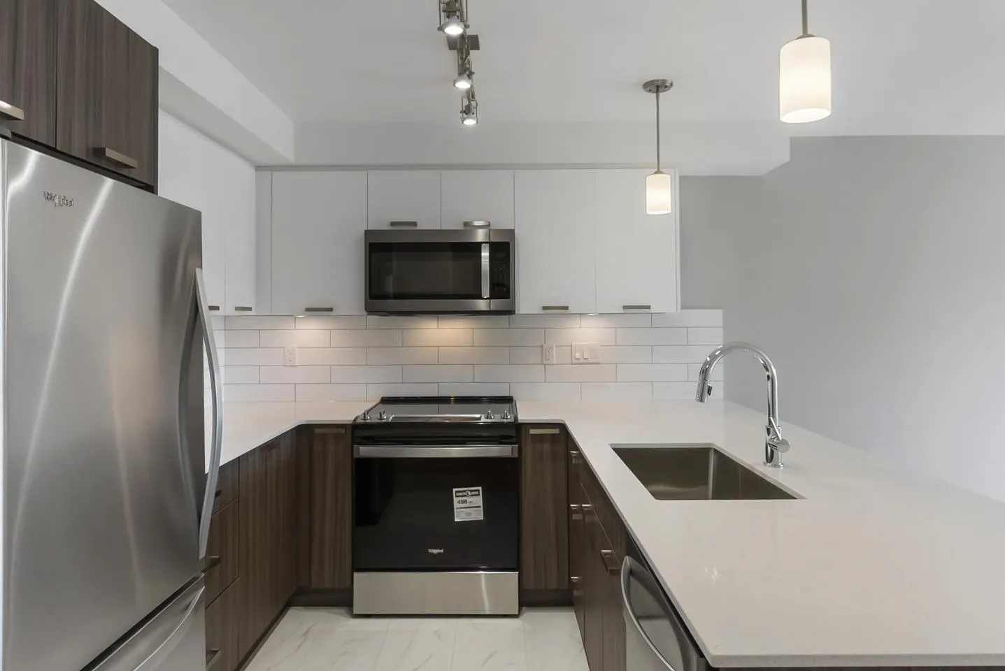 209 22562 121 Avenue