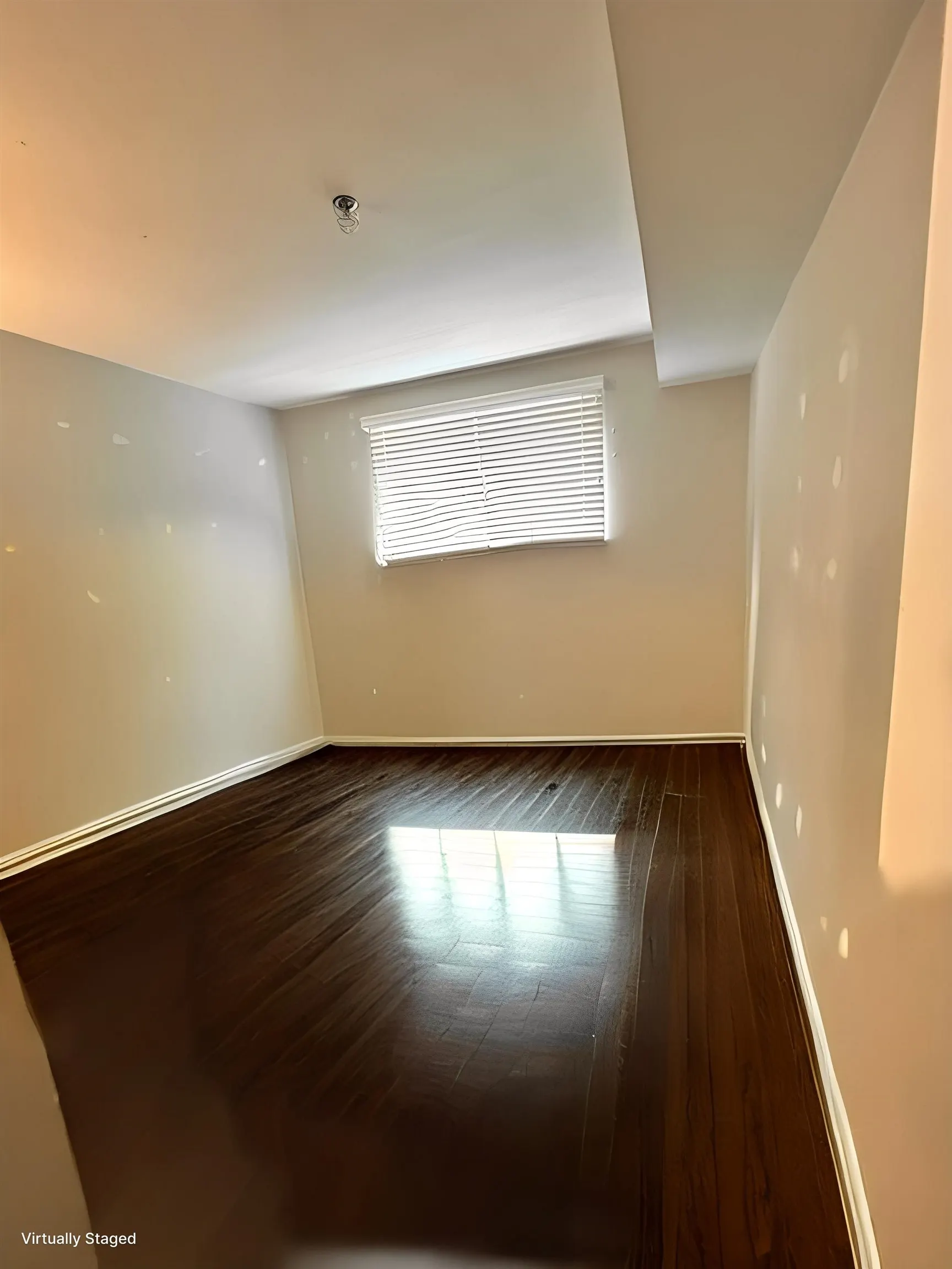 207 1166 W 6th Ave