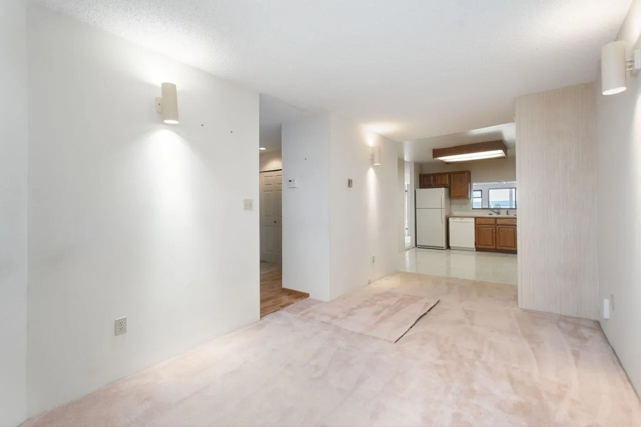 202 225 24th Street