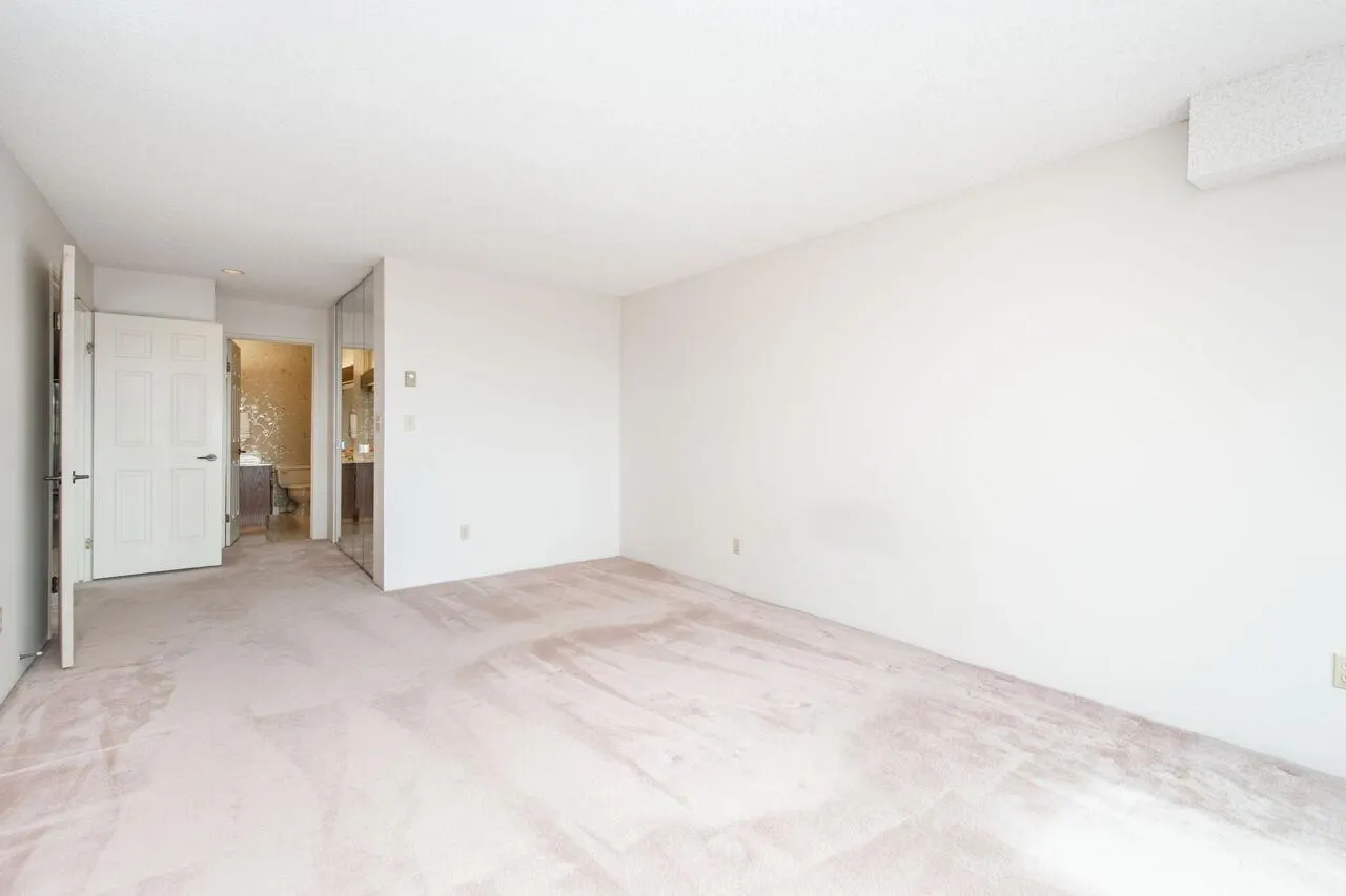 202 225 24th Street