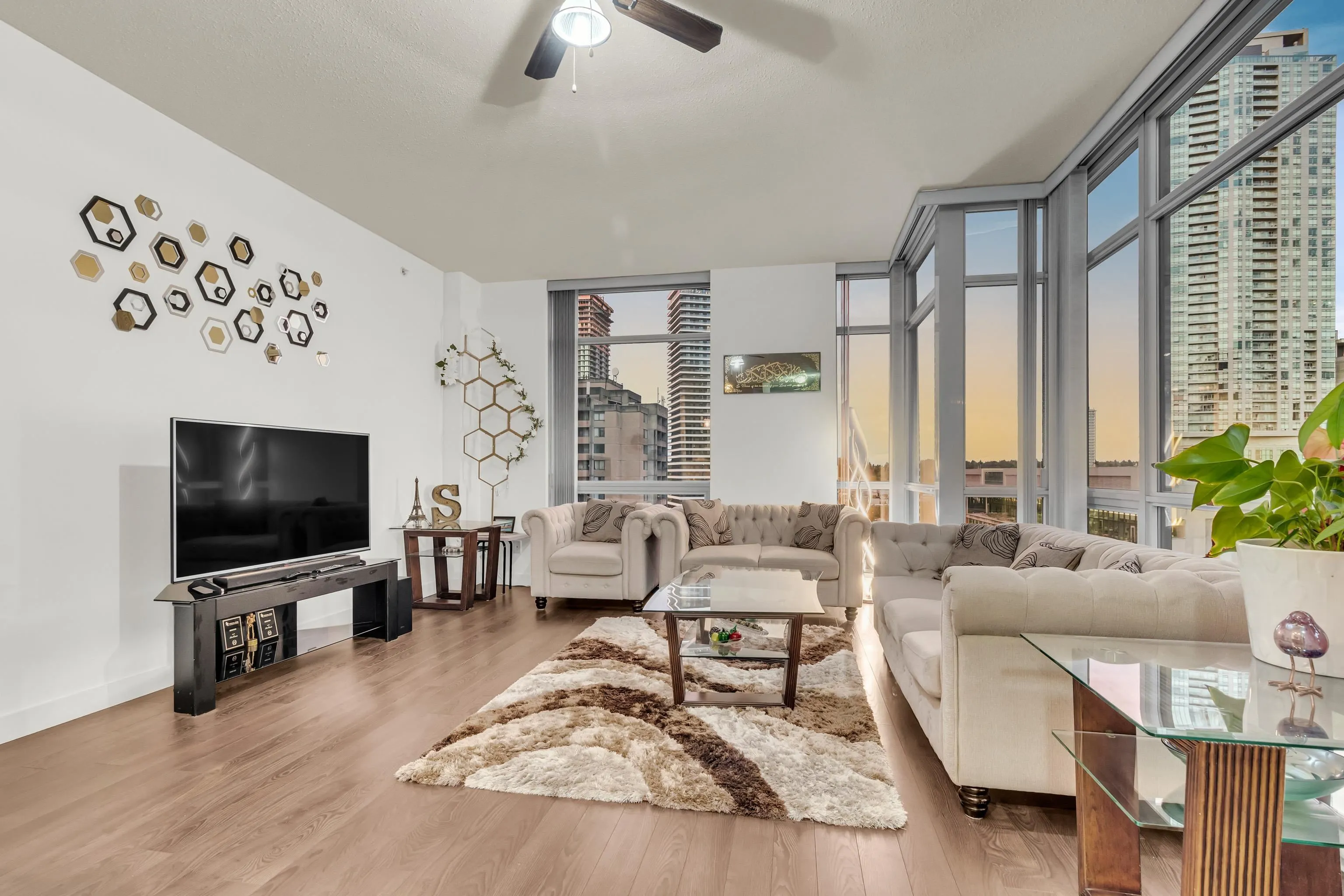 1004 13399 104 Avenue