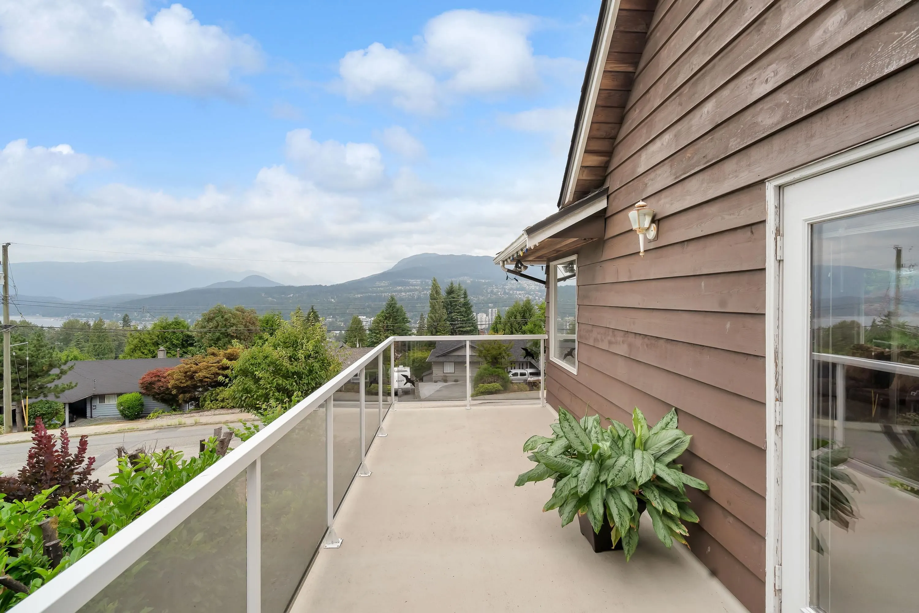 914 Baker Drive