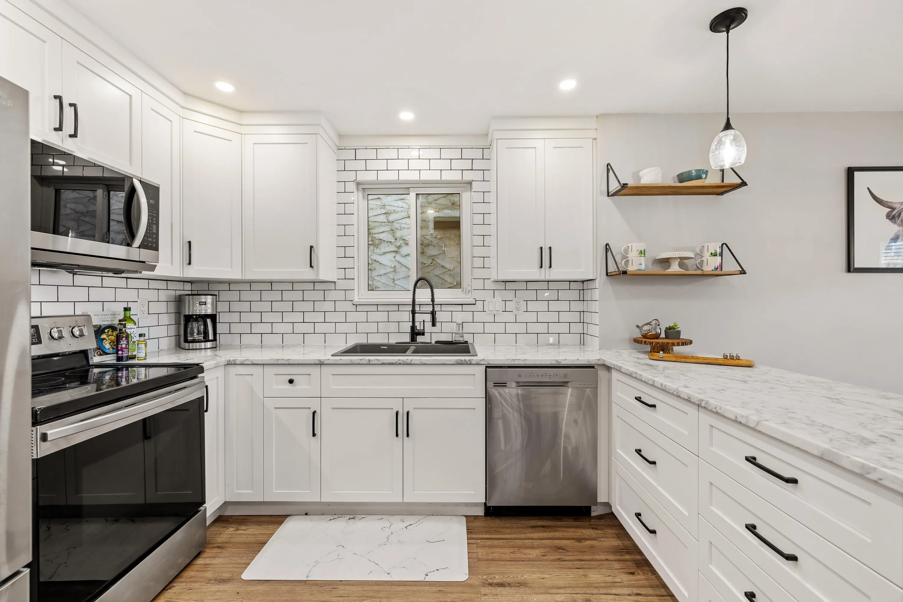 408 Bruneau Place