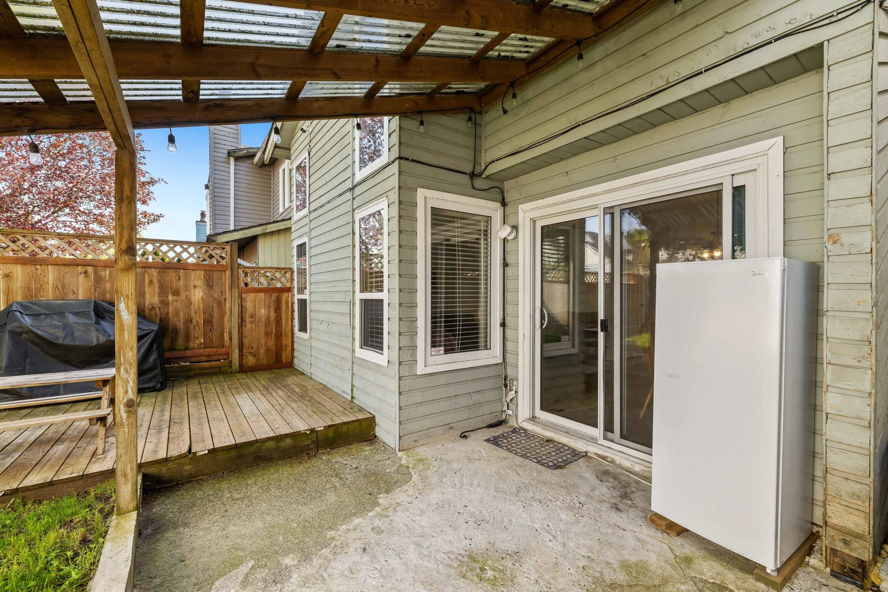 408 Bruneau Place