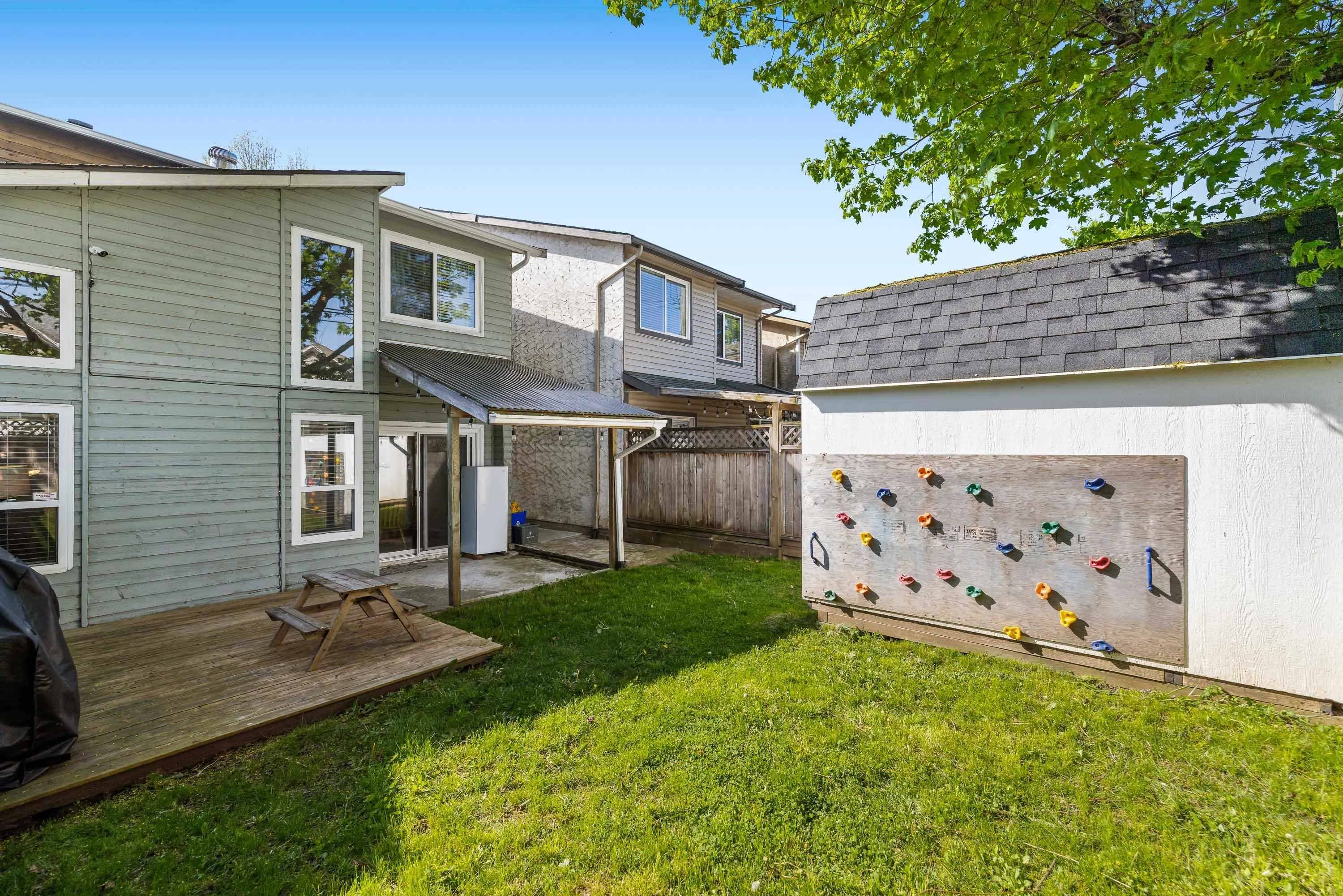 408 Bruneau Place