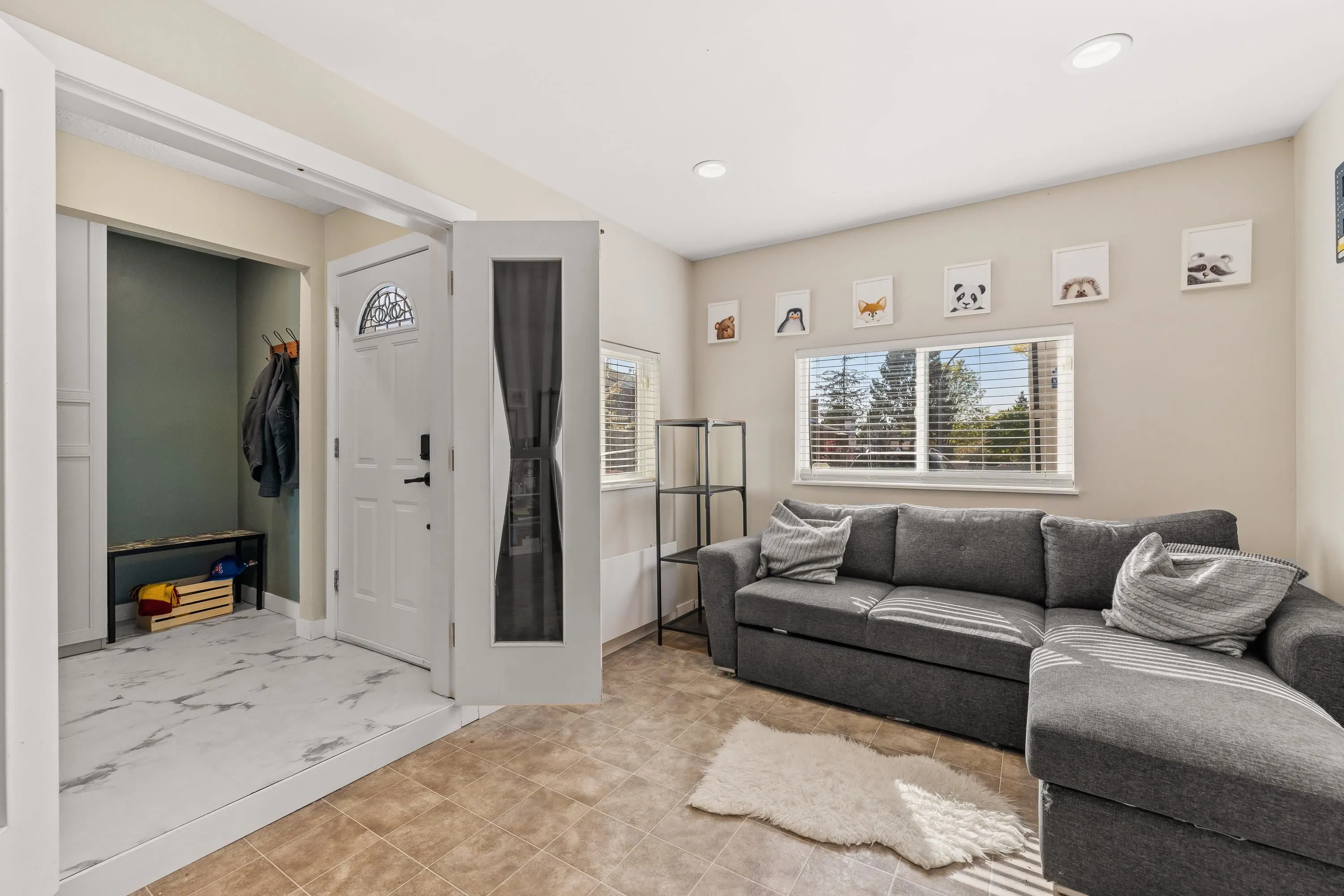 408 Bruneau Place