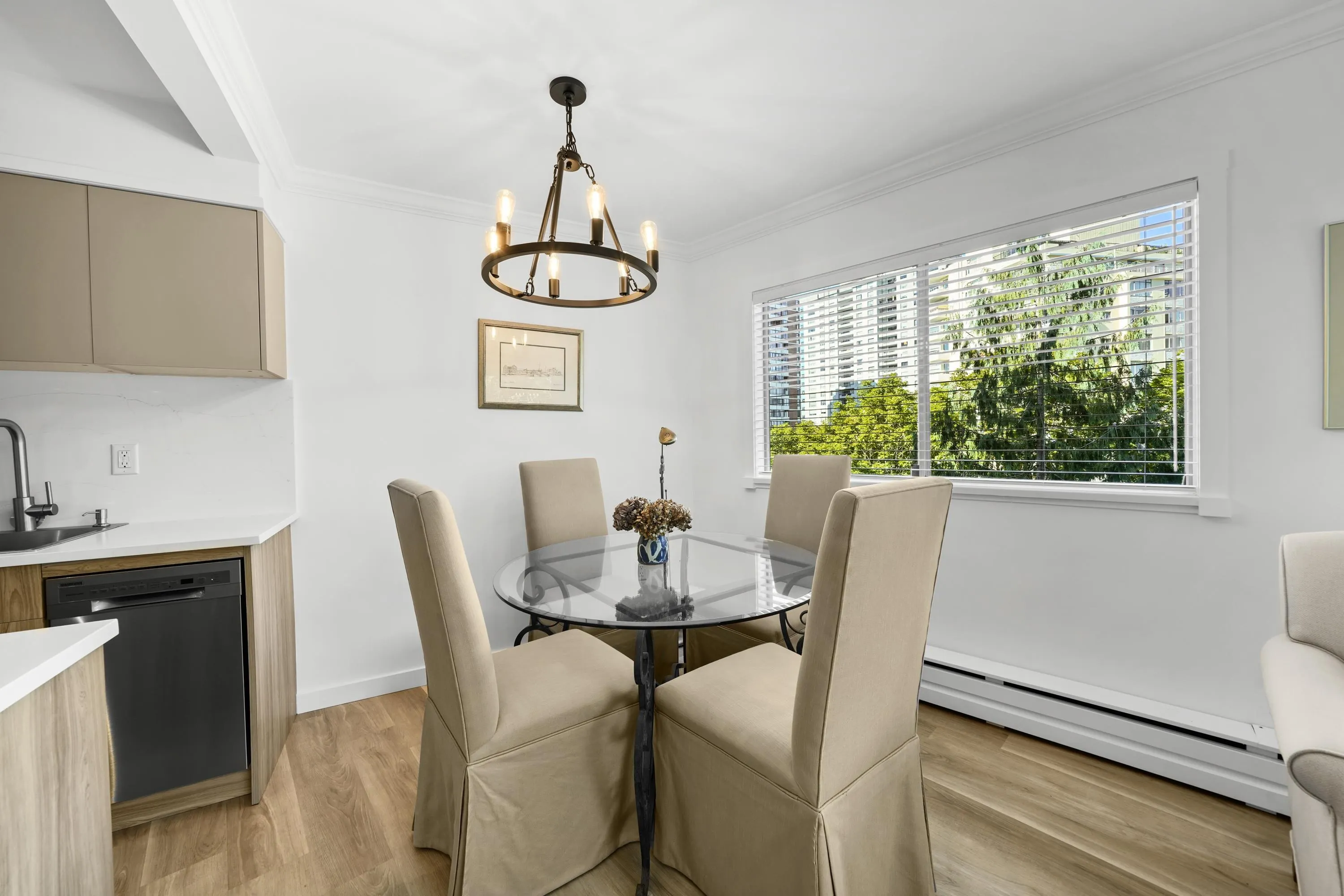 605 1930 Marine Drive