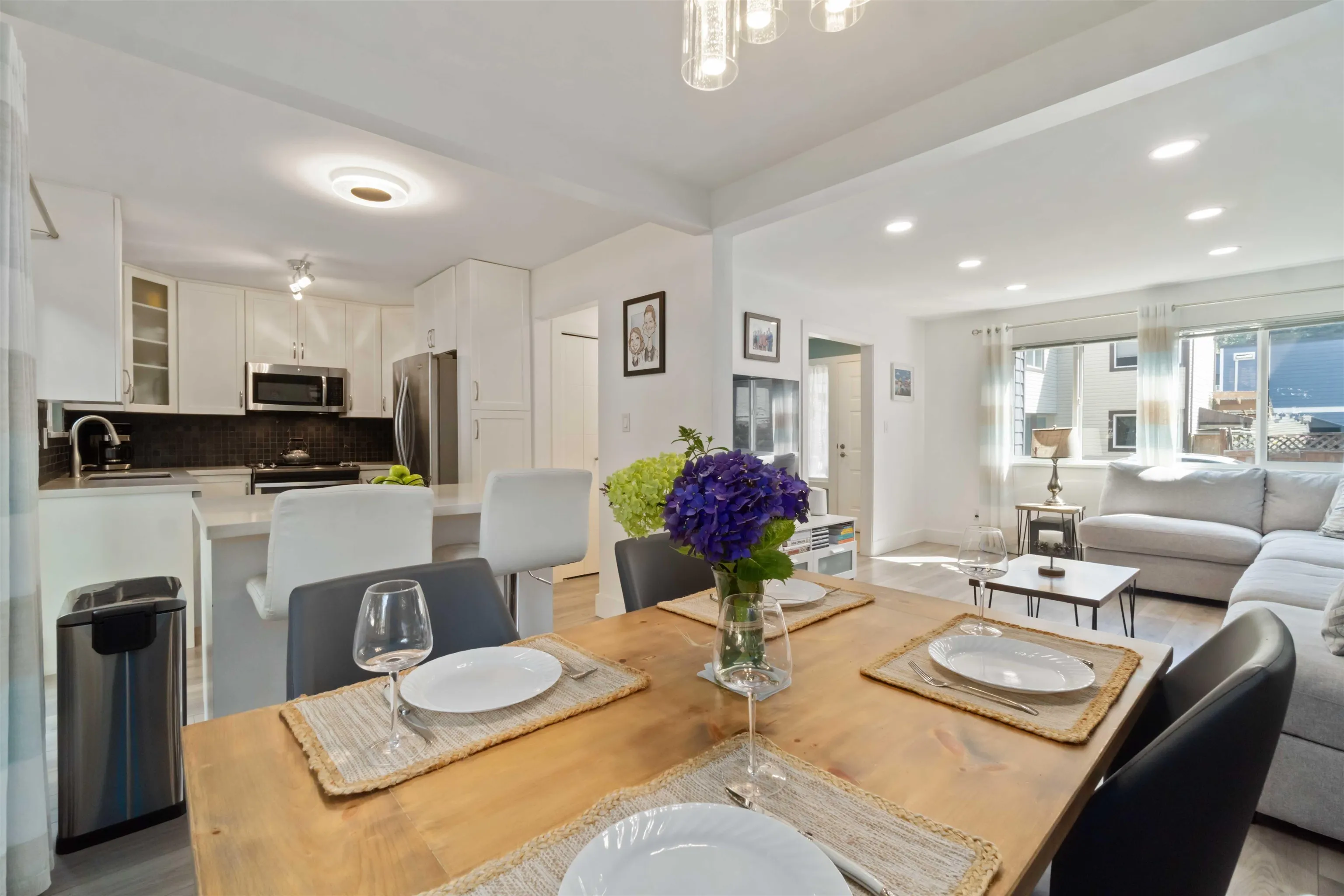 34 2986 Coast Meridian Road