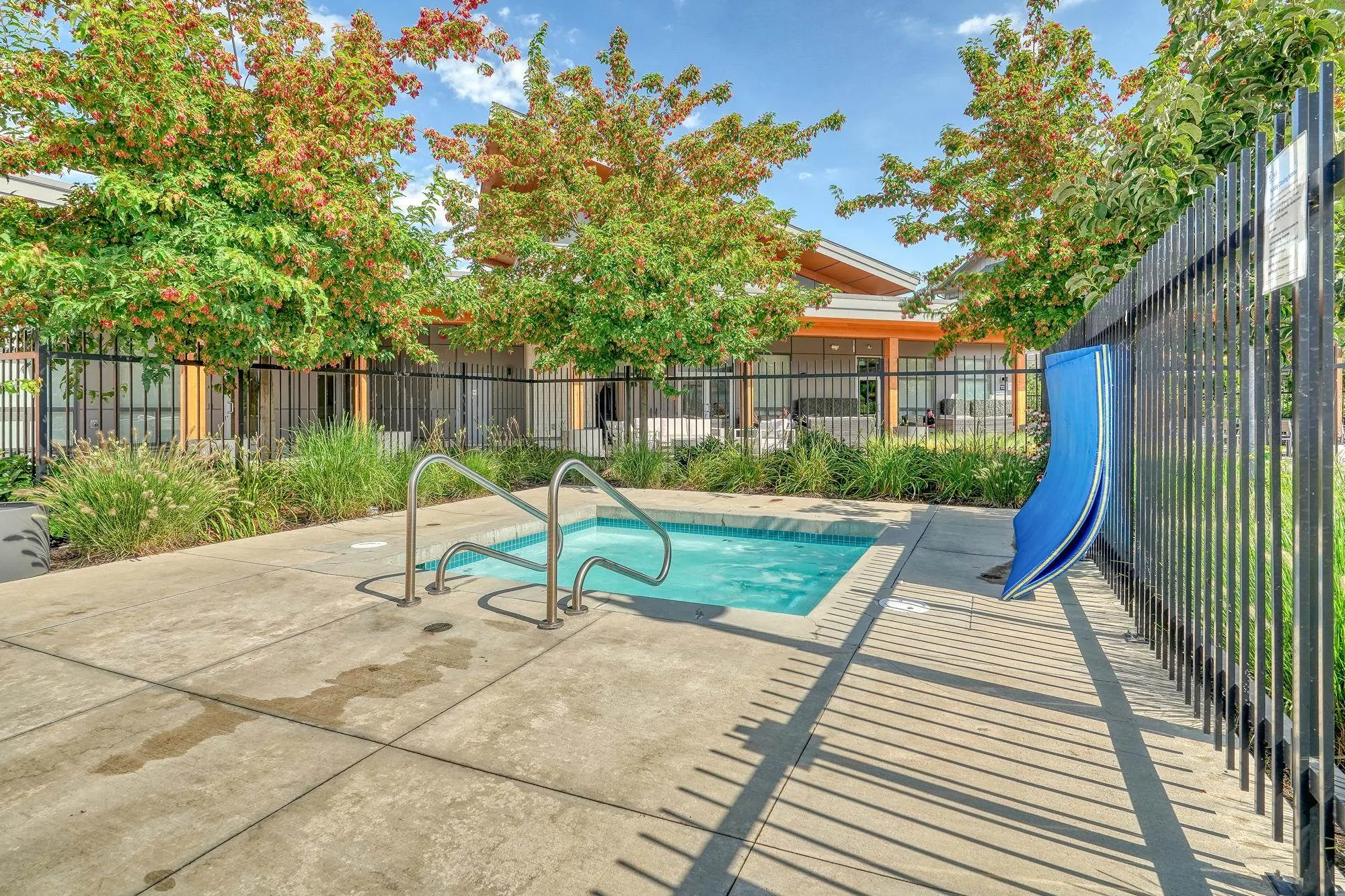 35 4375 Cormorant Way