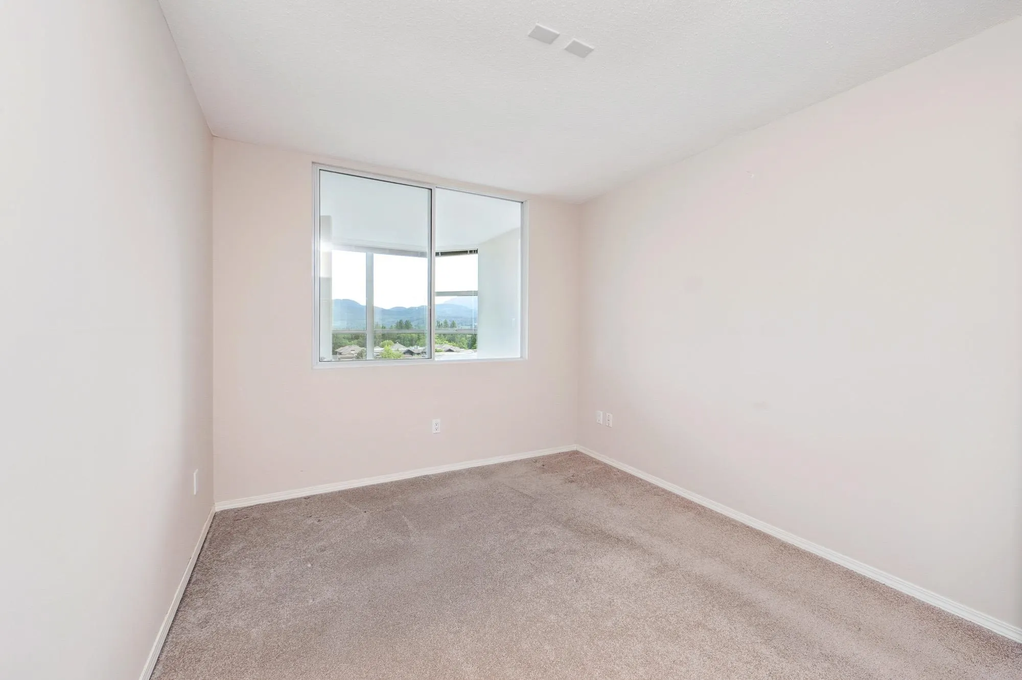 810 12148 224 Street