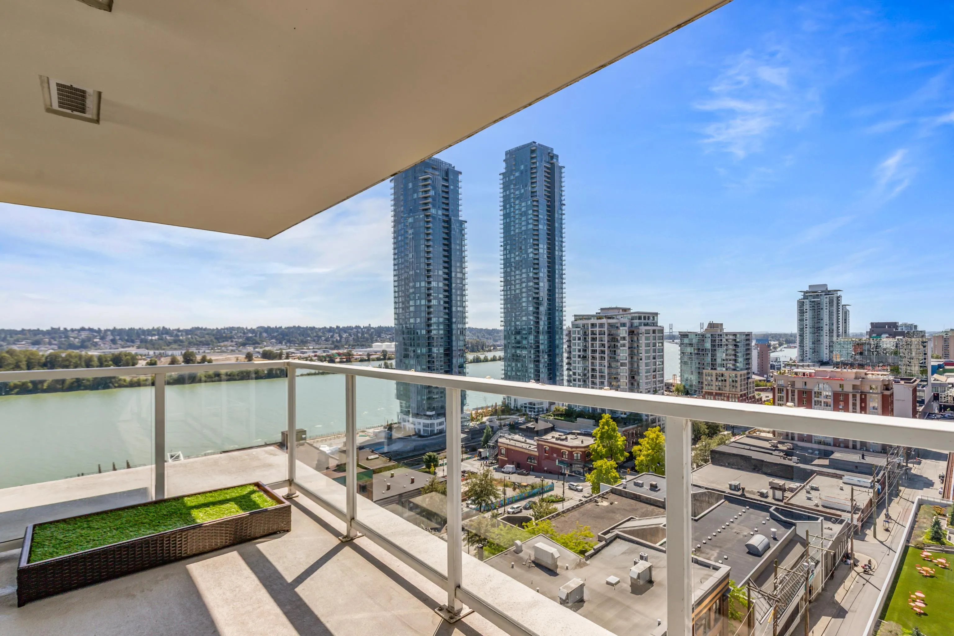 1405 39 Sixth Street
