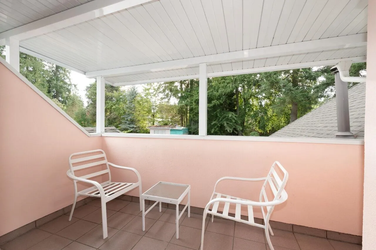 937 Westmount Drive