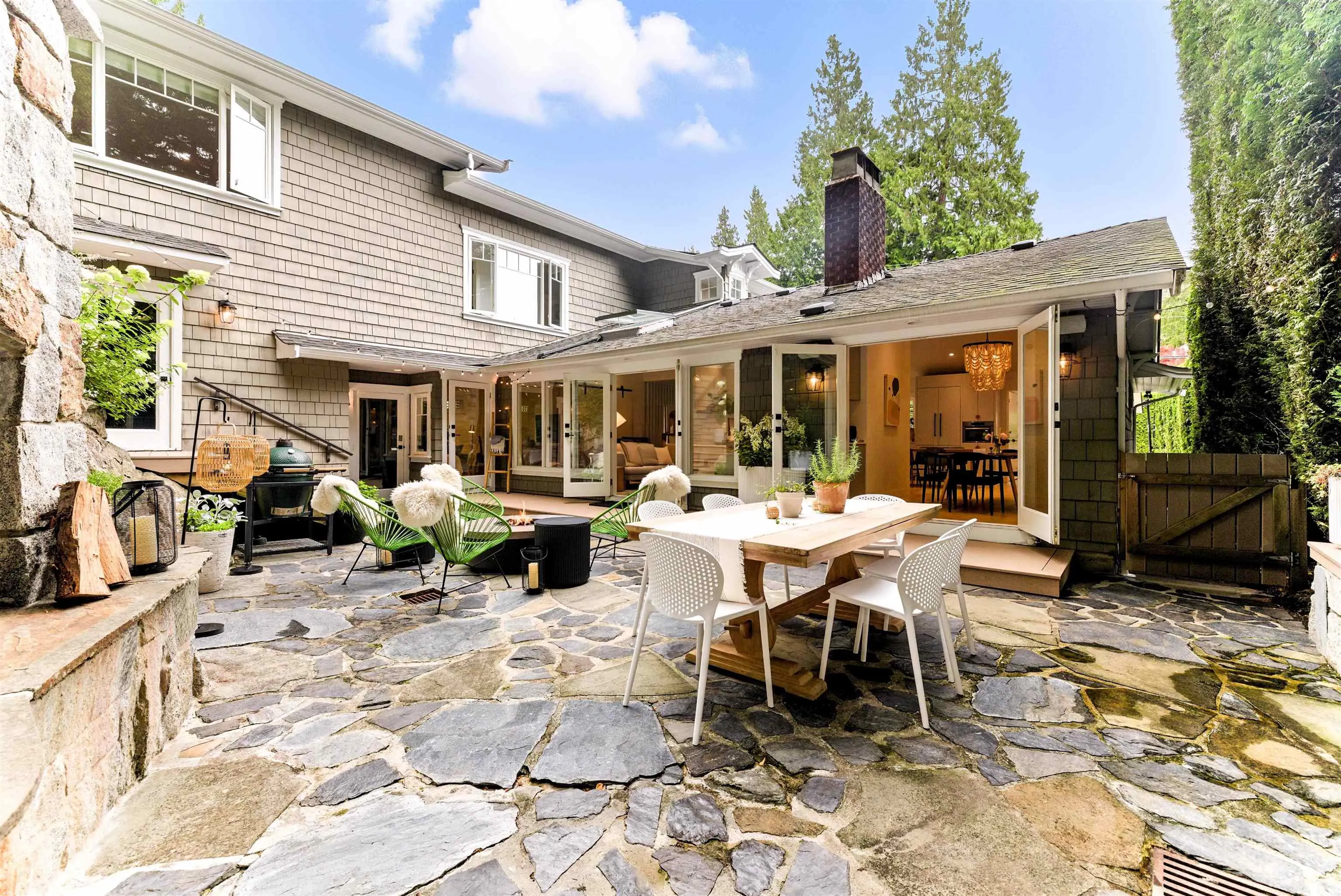 5621 Eagle Harbour Road