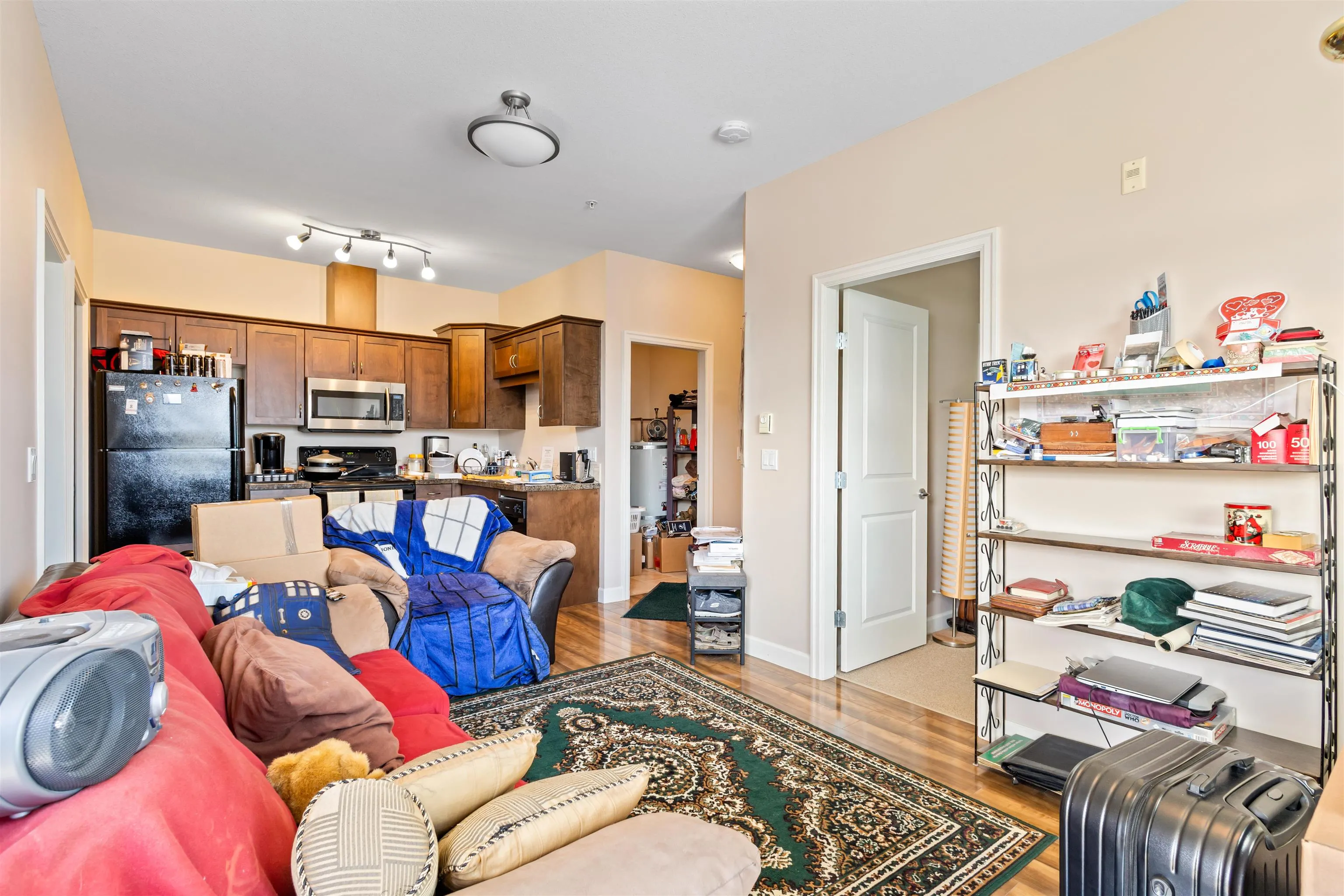 316 8531 Young Road