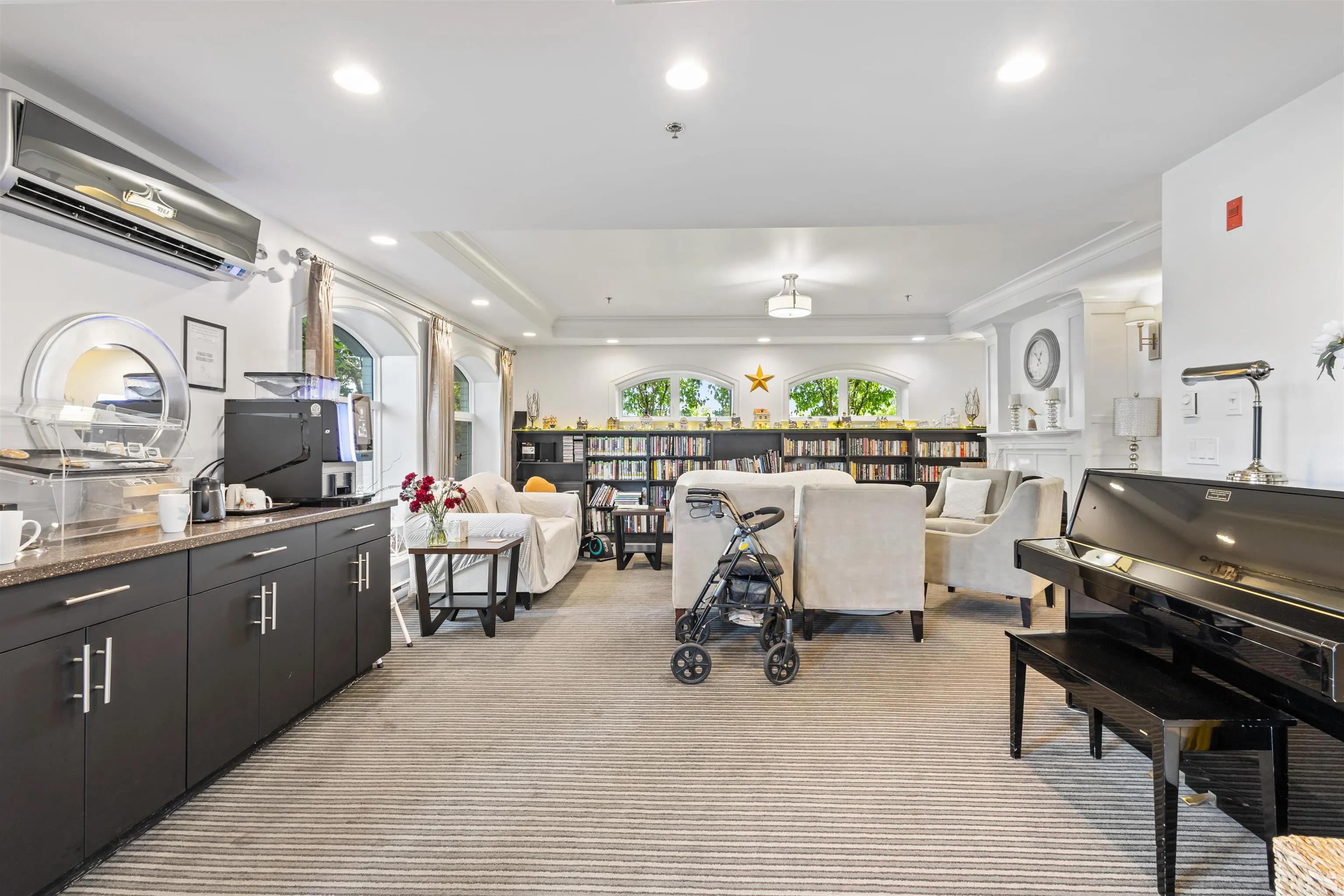 316 8531 Young Road