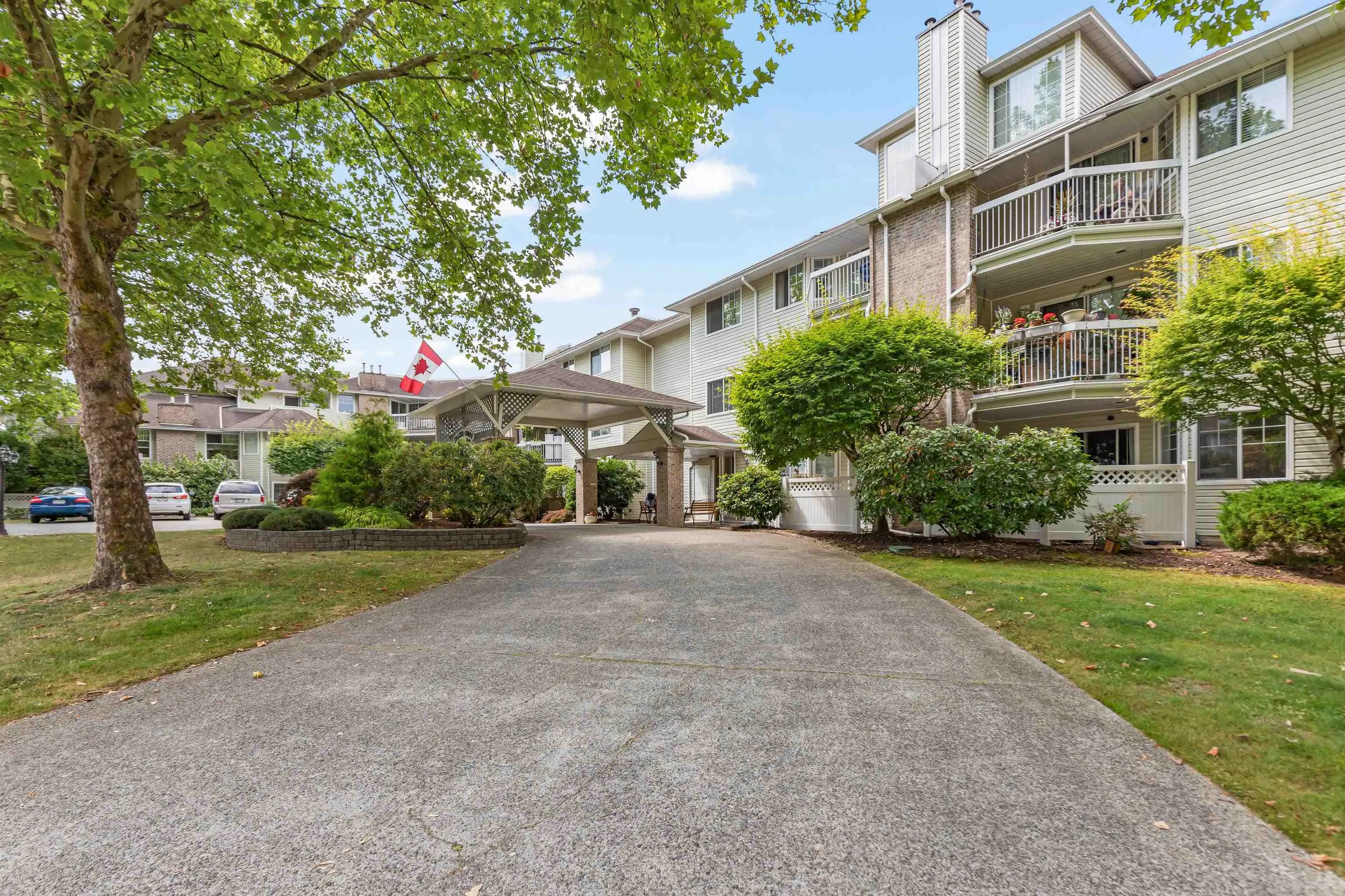 111 22514 116 Avenue