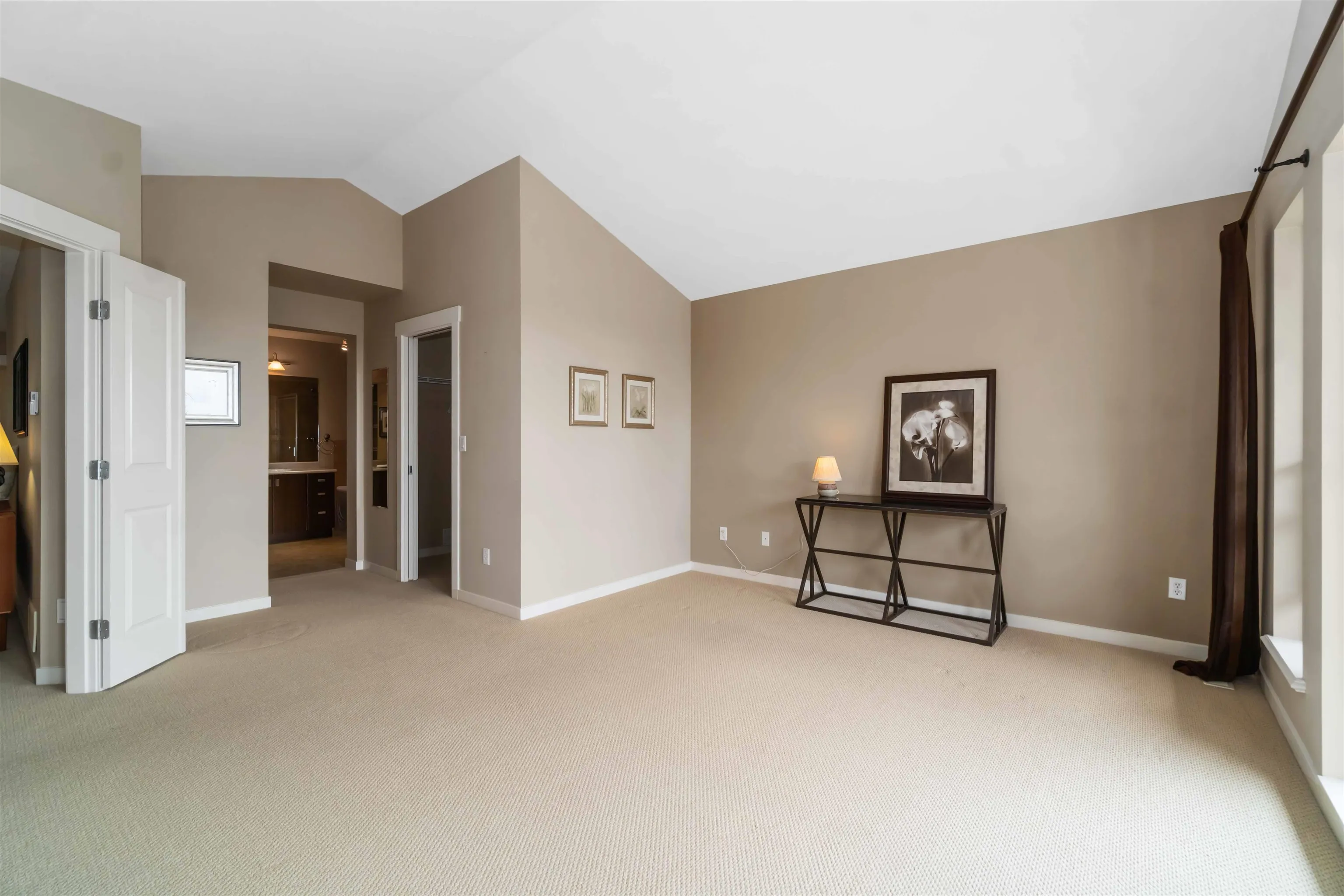 30 Hickory Drive