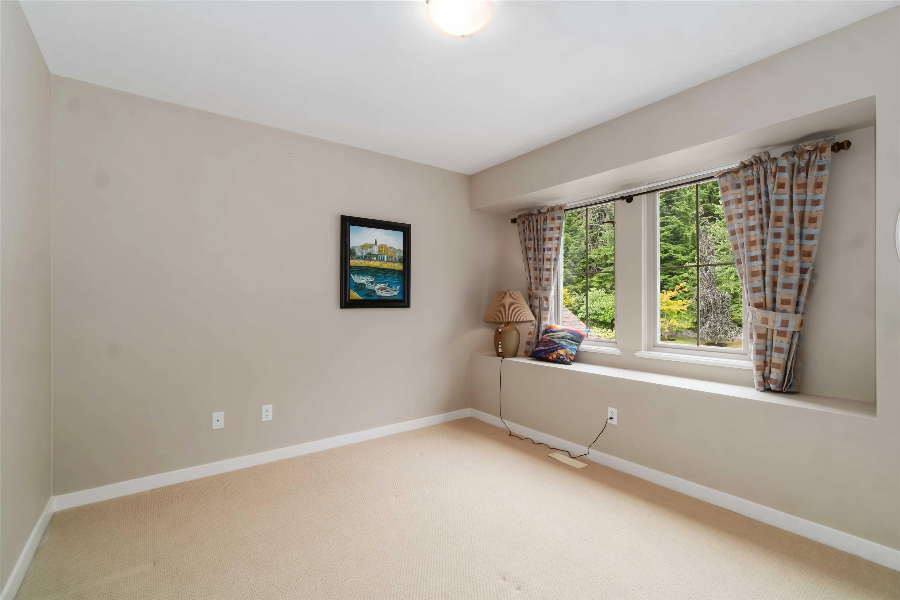 30 Hickory Drive