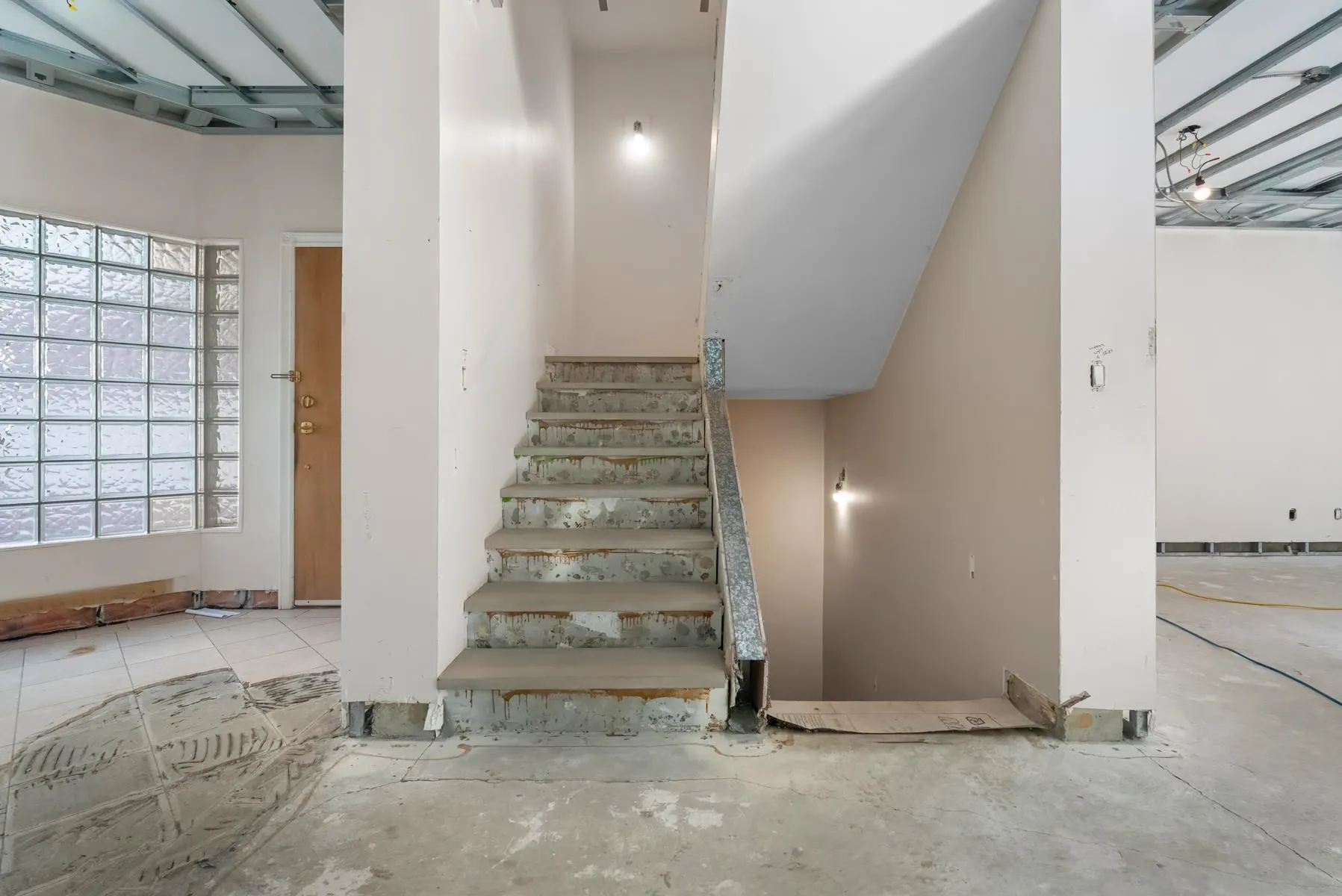 348 Taylor Way
