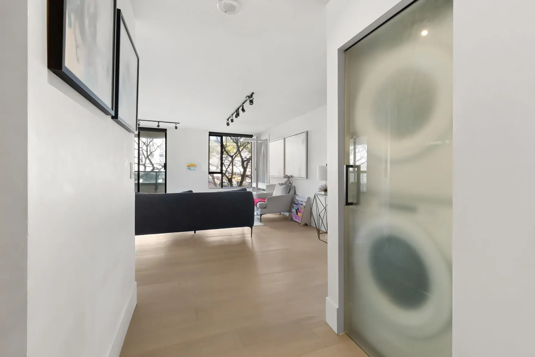 3D 328 Taylor Way