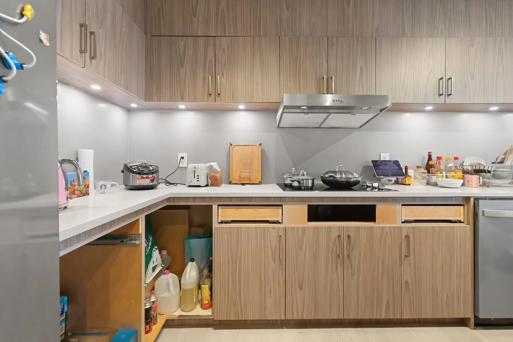 3D 328 Taylor Way